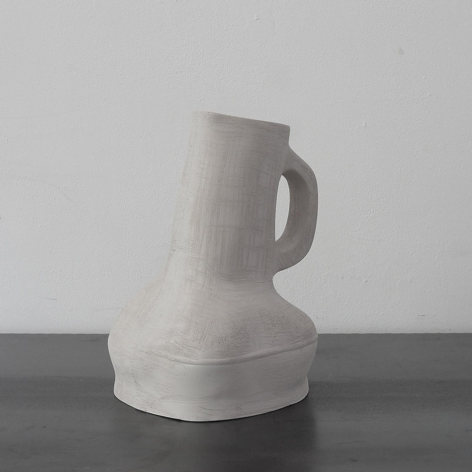 “We are what we make” says Nacho Carbonell about his work. Nacho Carbonell creates a kettle which communicates its state through body language, showing us how to treat it. Hot Kettles are jugs which seem to be on the point of liquefying in ceramic,