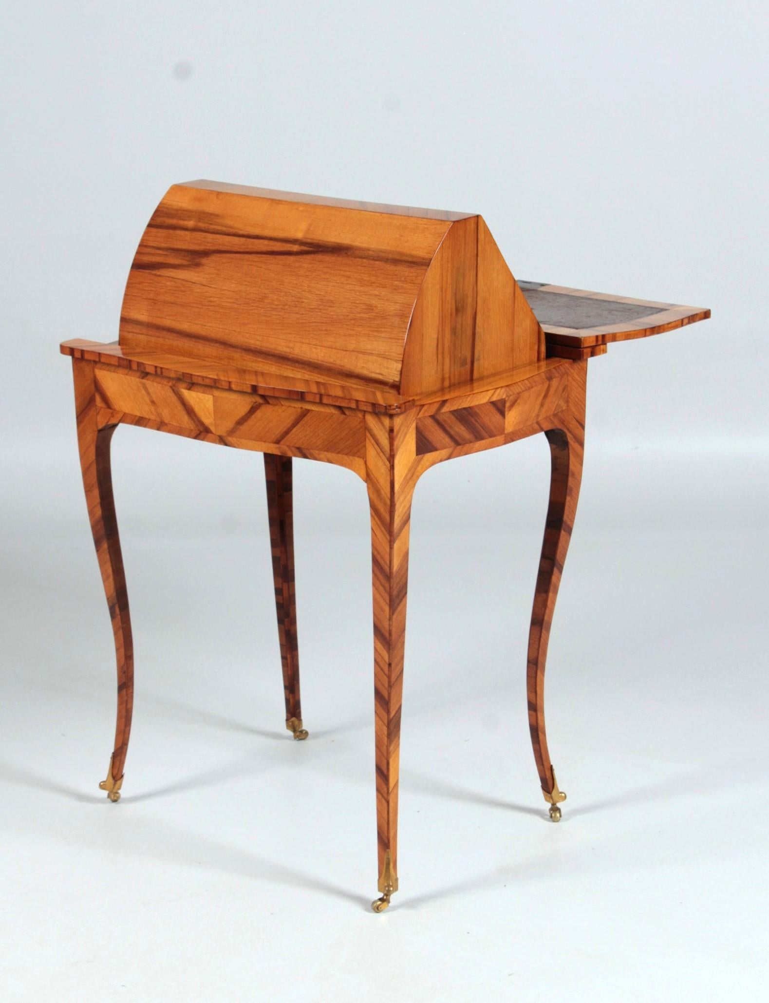 Transforming Ladies Desk, so called Secretaire a Culbute, France, 19th Century For Sale 7