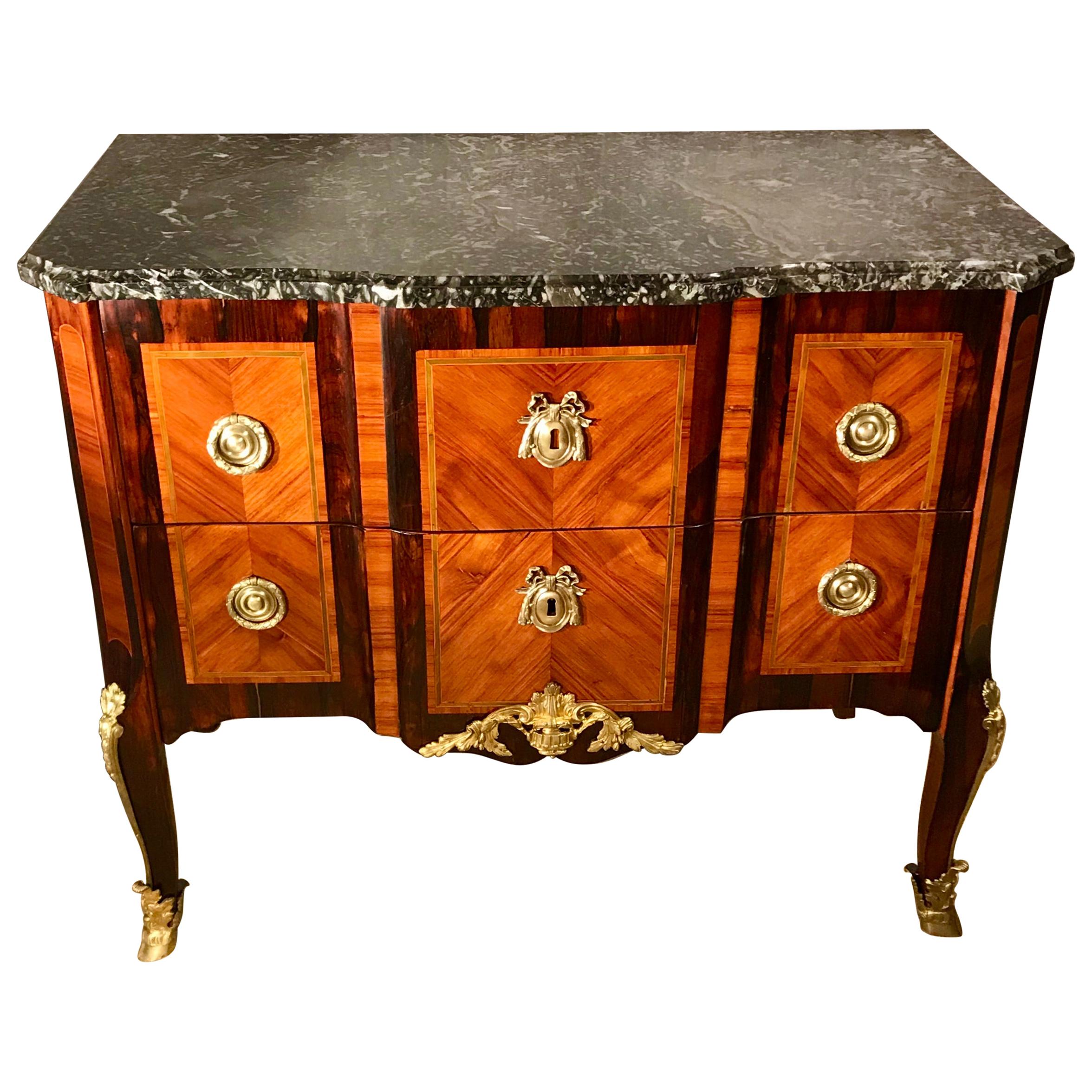 Transition Commode, France, 1770 For Sale