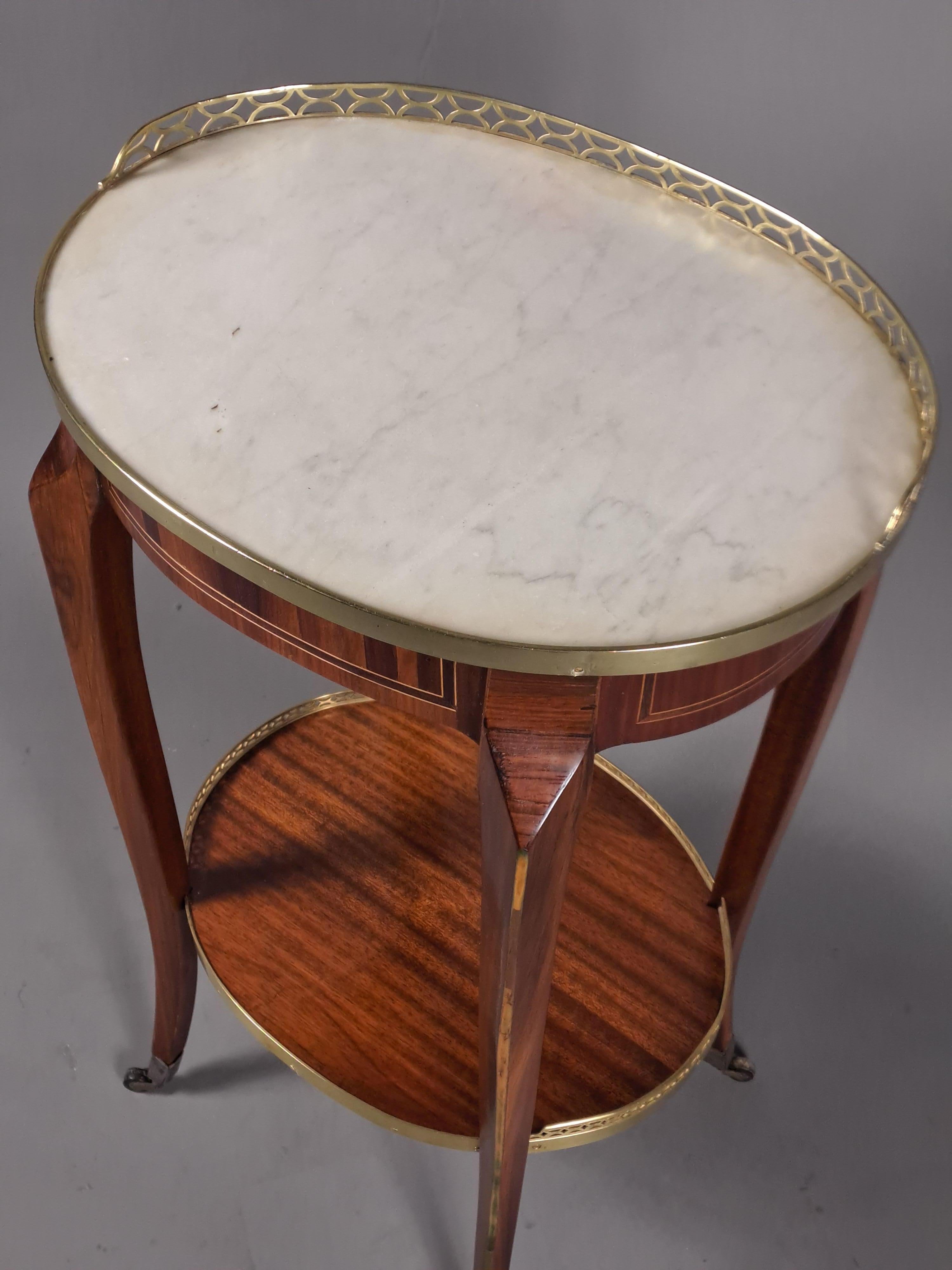 Marbre de Carrare Table de salon d'époque Transition estampillée Lapie et poinçonnée par la ROOMS en vente