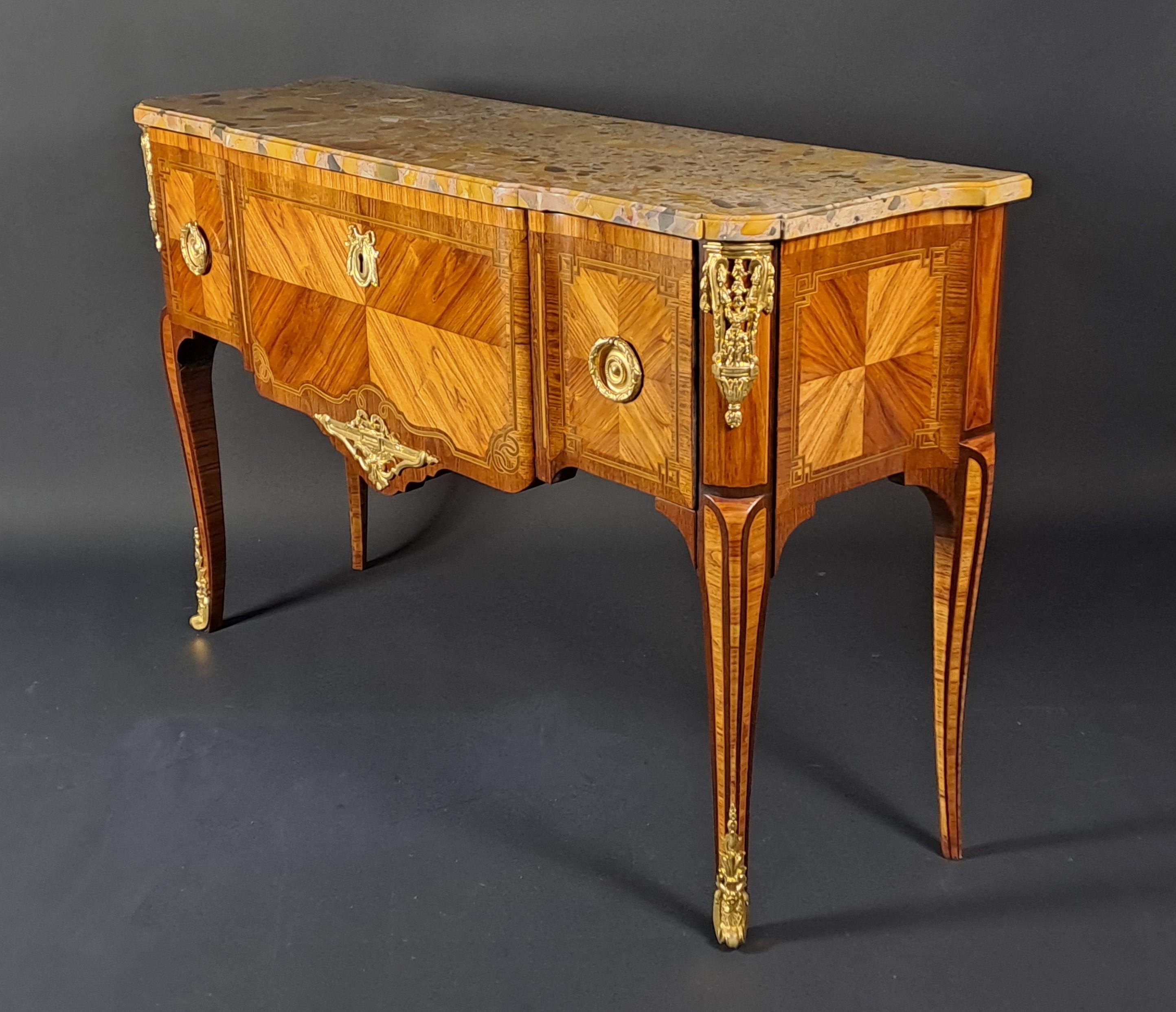 Transition Style Marquetry And Gilt Bronze  Commode For Sale 6