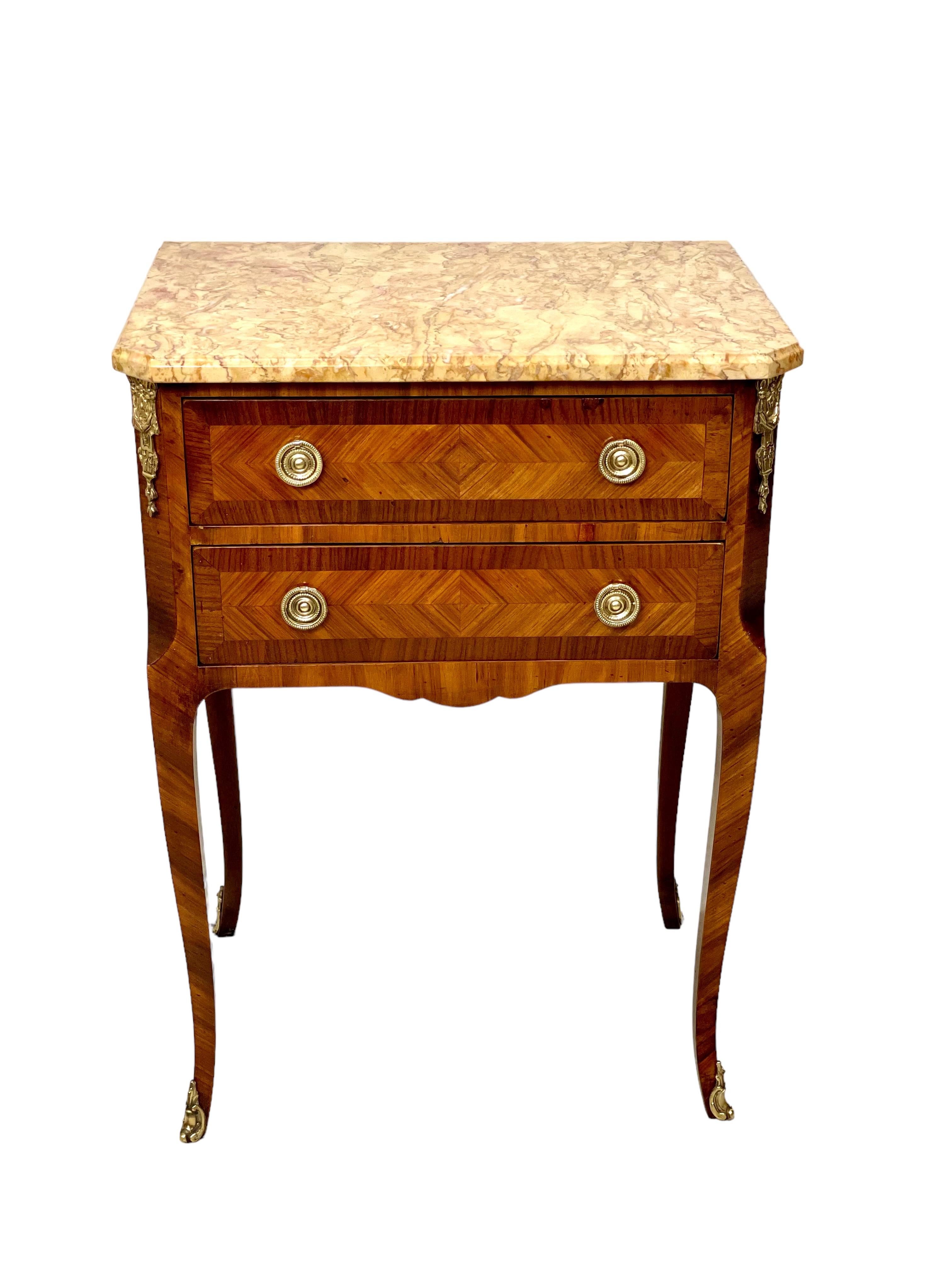 Wood 19th Century French Transition Style Petite Commode with Marble Top For Sale