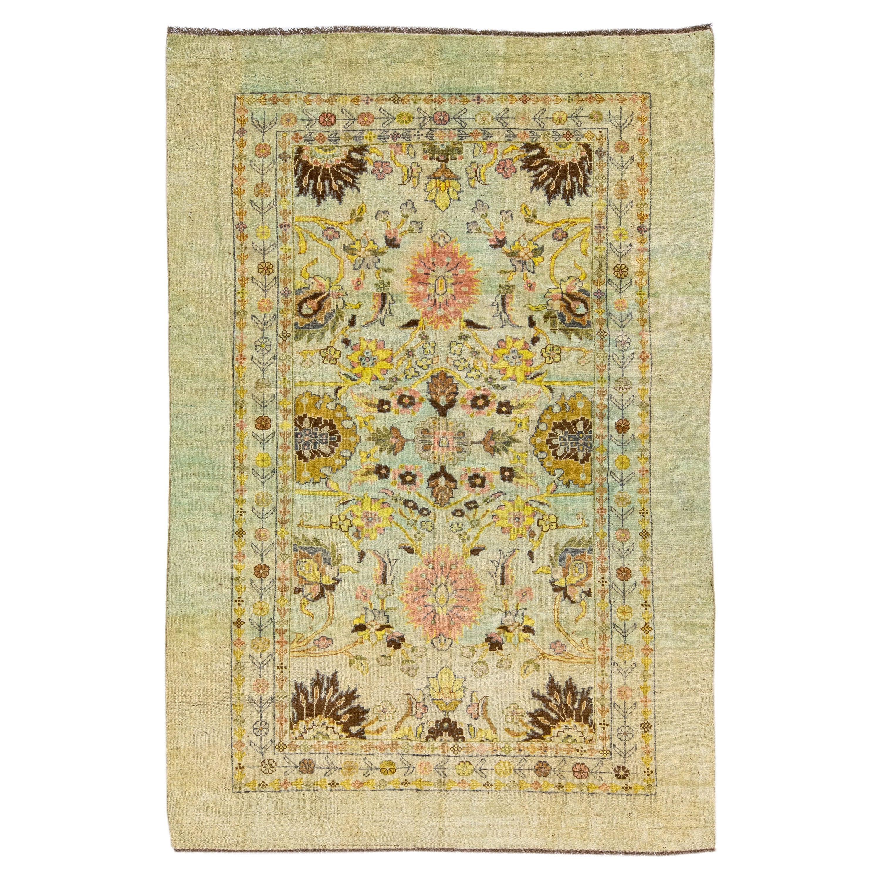 Grüner handgefertigter, geblümter Wollteppich im Art-Déco-Stil von Apadana