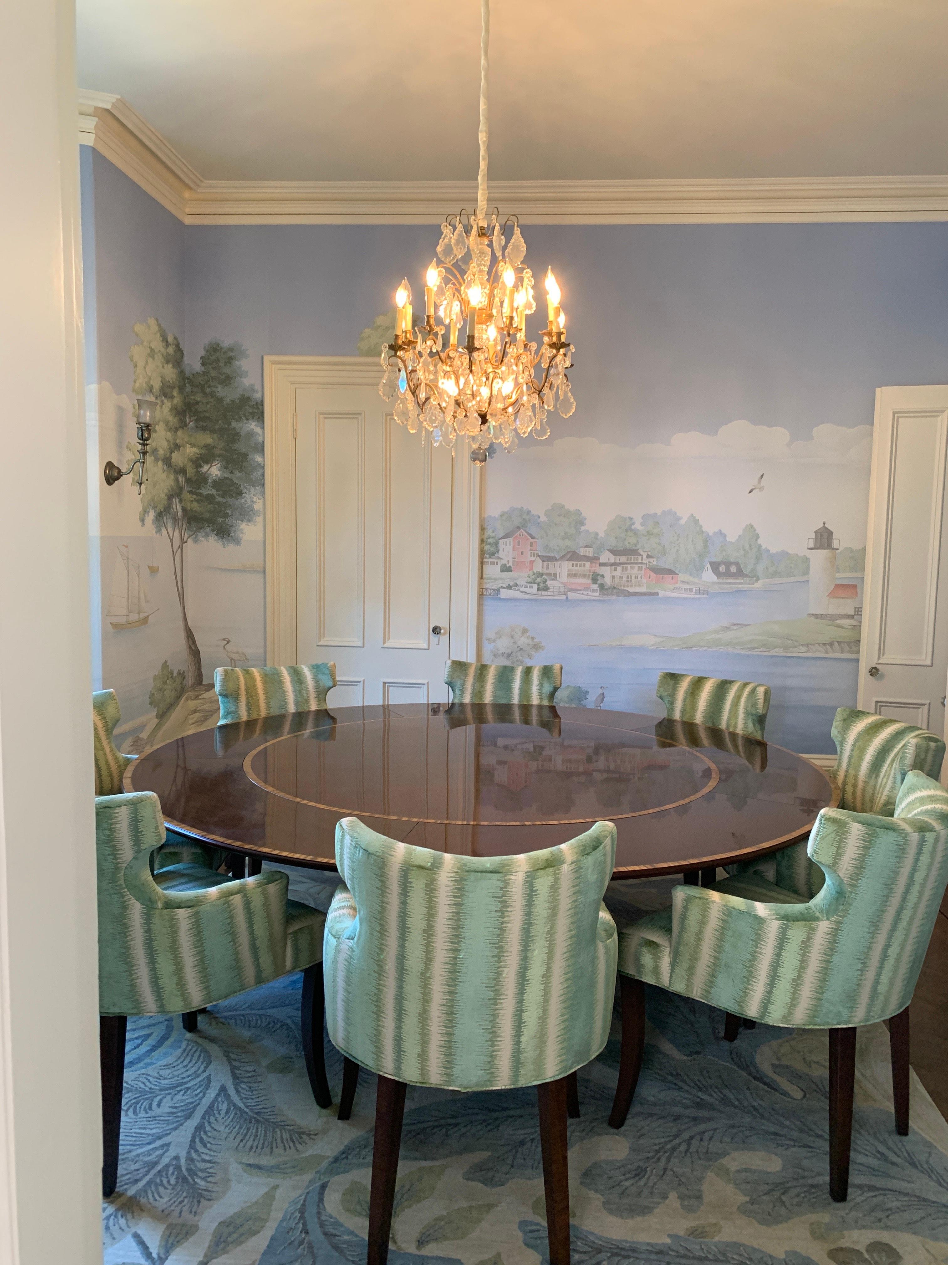 Sedia da pranzo con schienale a botte di transizione realizzata su ordinazione In condizioni Nuovo in vendita a Greenwich, CT