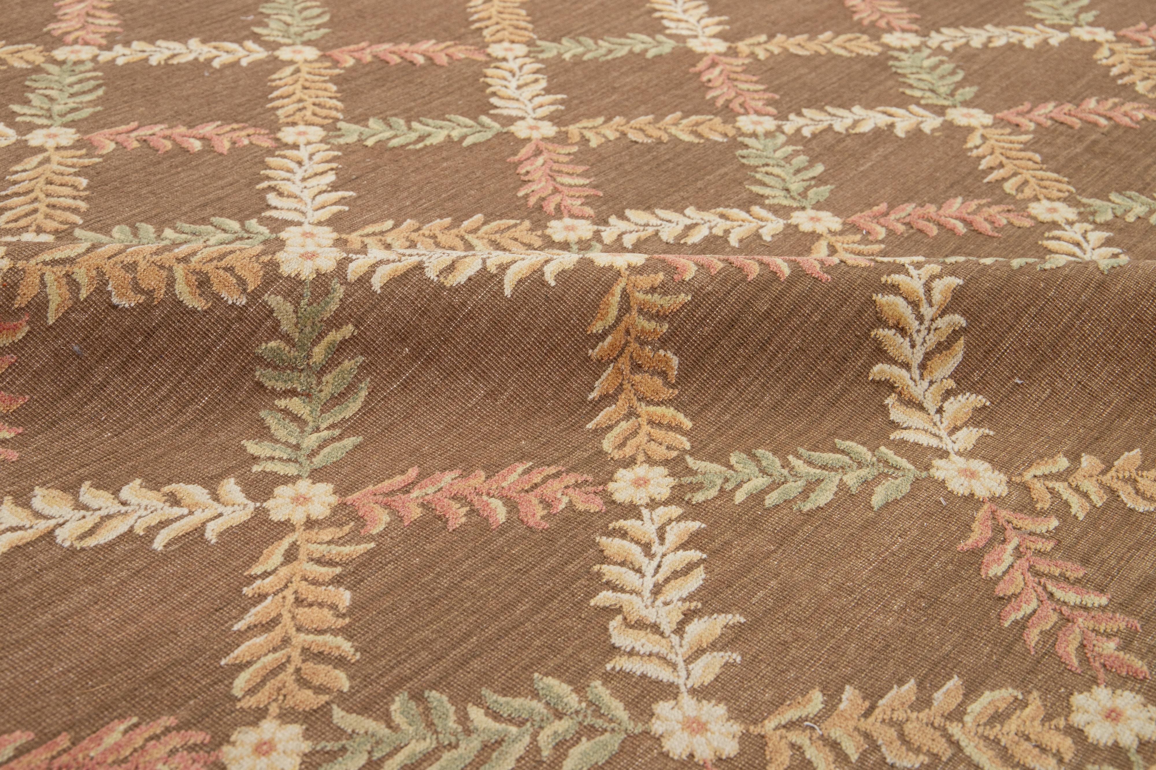 Transitional Basserabian Flatweave Brown Wool Rug With French Design In Excellent Condition For Sale In Norwalk, CT