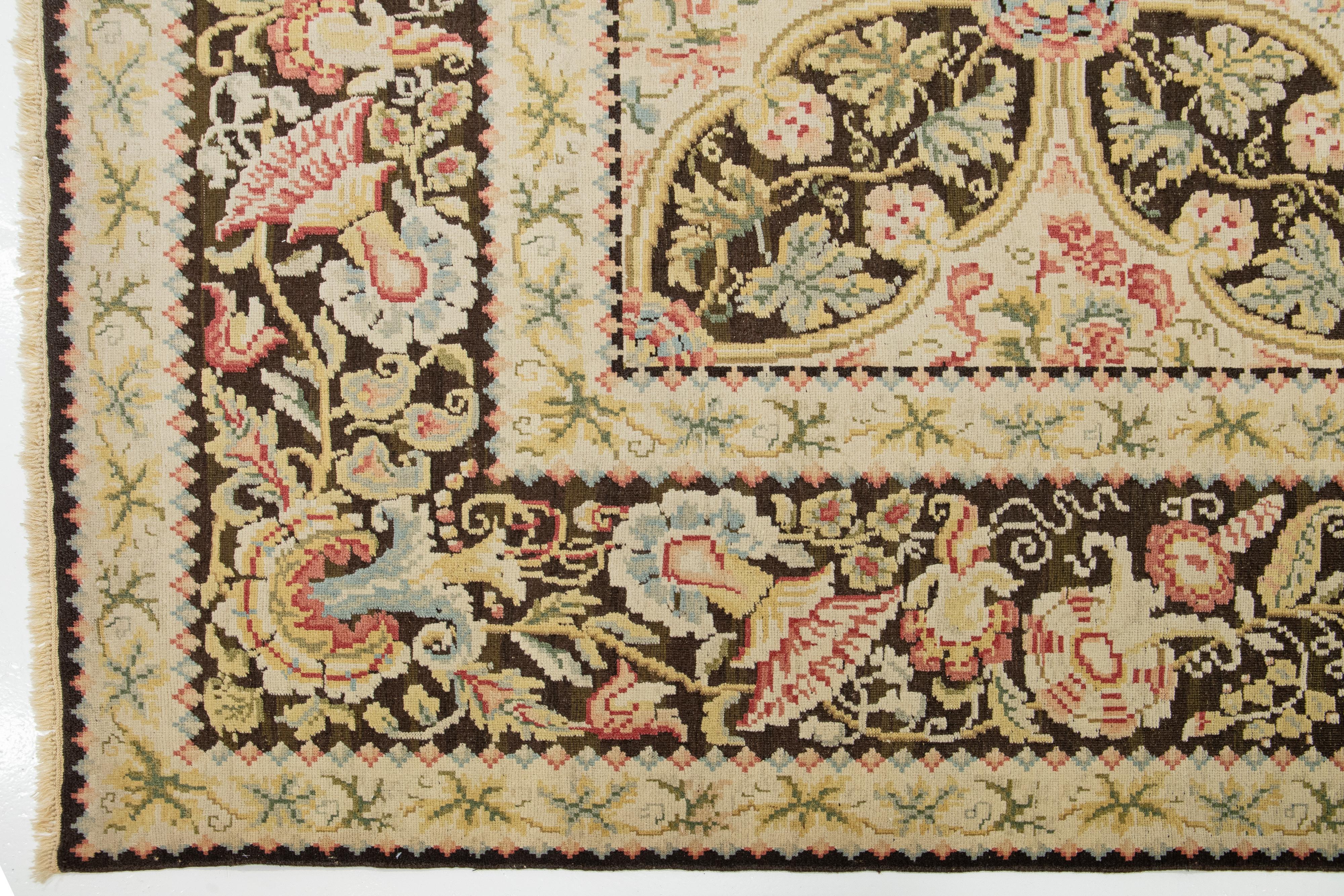 Contemporary Transitional Basserabian Flatweave Wool Rug With French Motifs For Sale