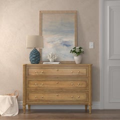 Commode de style transitionnel, finition « bois flotté »