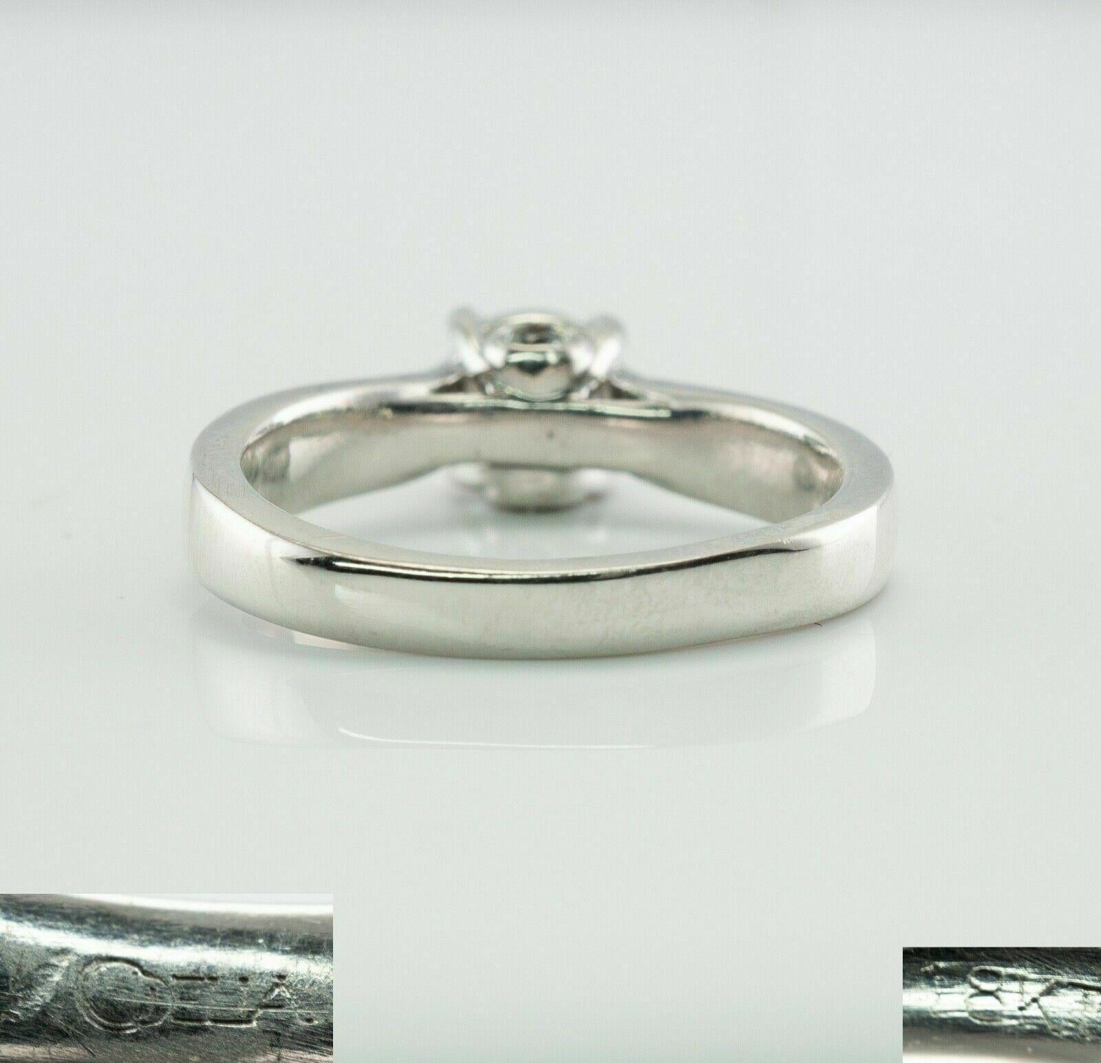 Transitional cut Round Diamond Ring 18K White Gold Hallmarked Delia For Sale 4