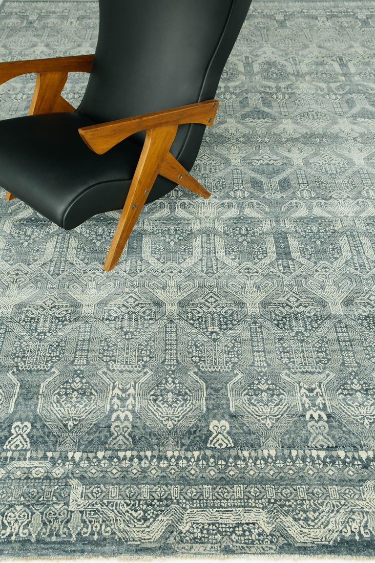 Transitional Design Rug Allure Dixon by Mehraban Rugs For Sale at 1stDibs