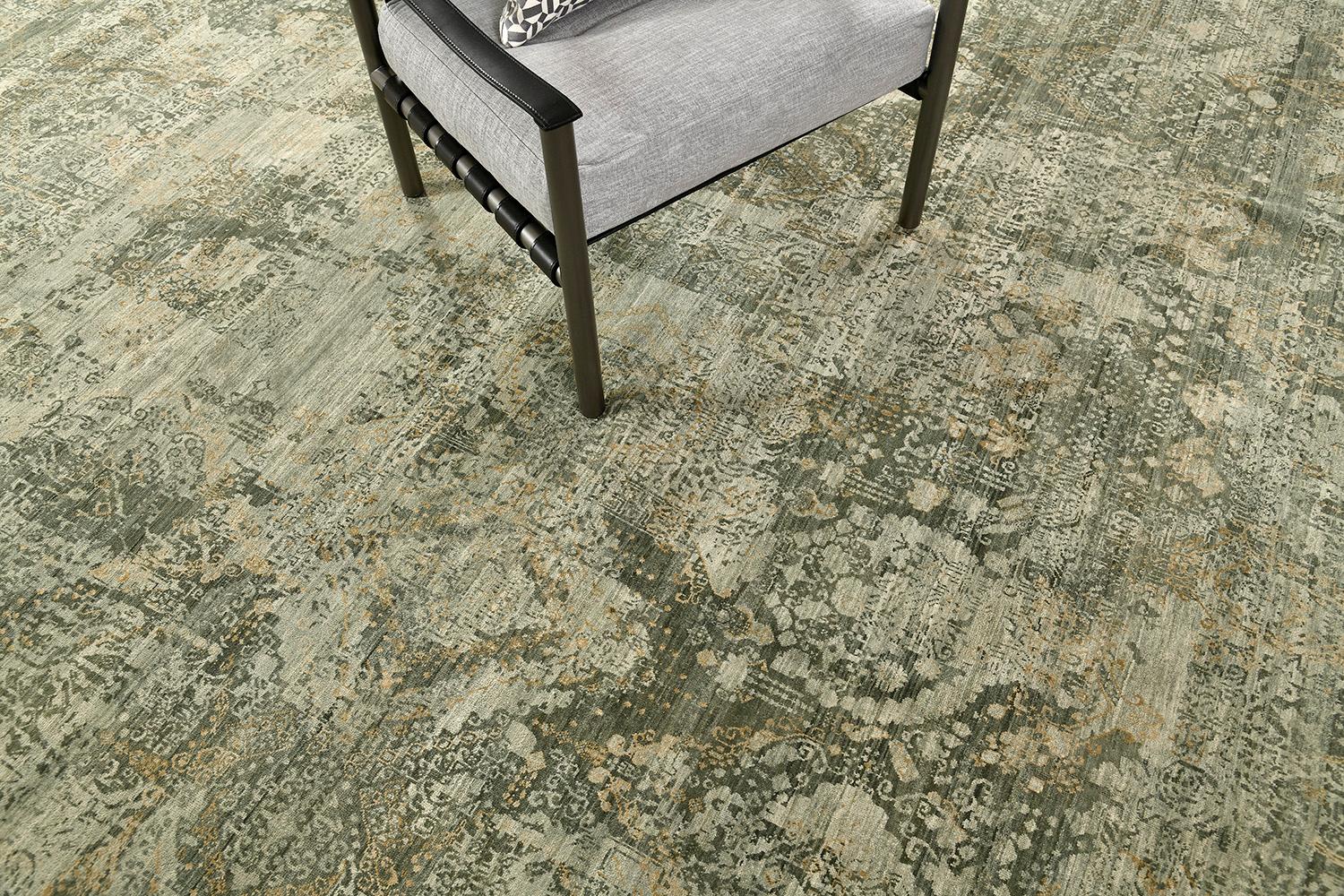 Transitional Design Teppich Allure Fiore (21. Jahrhundert und zeitgenössisch) im Angebot