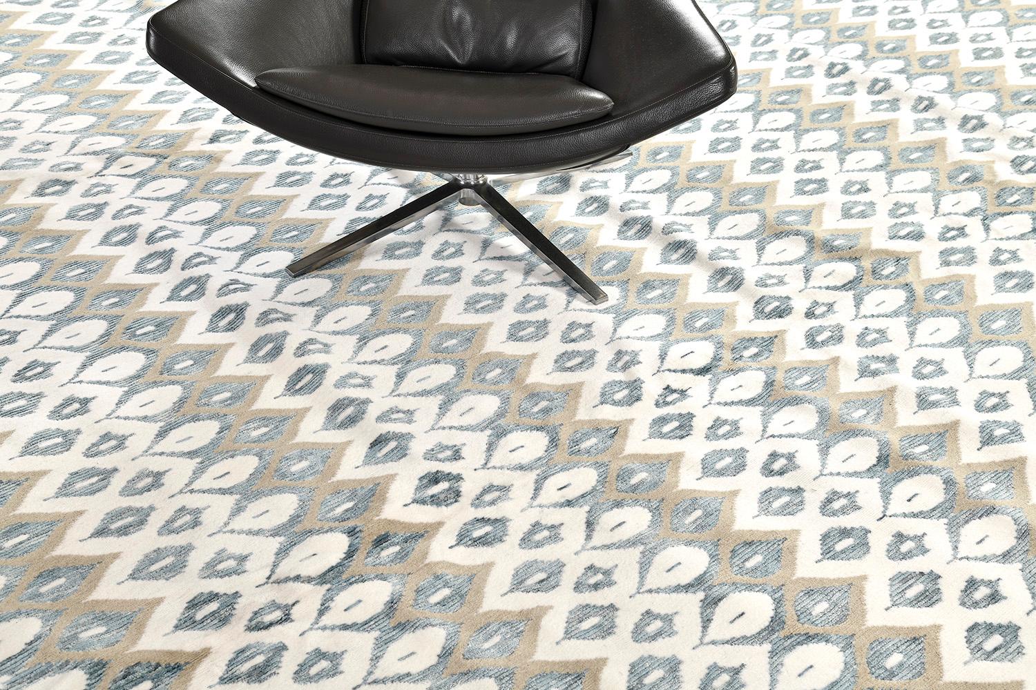 Hand-Knotted Transitional Design Rug M Collection Candela