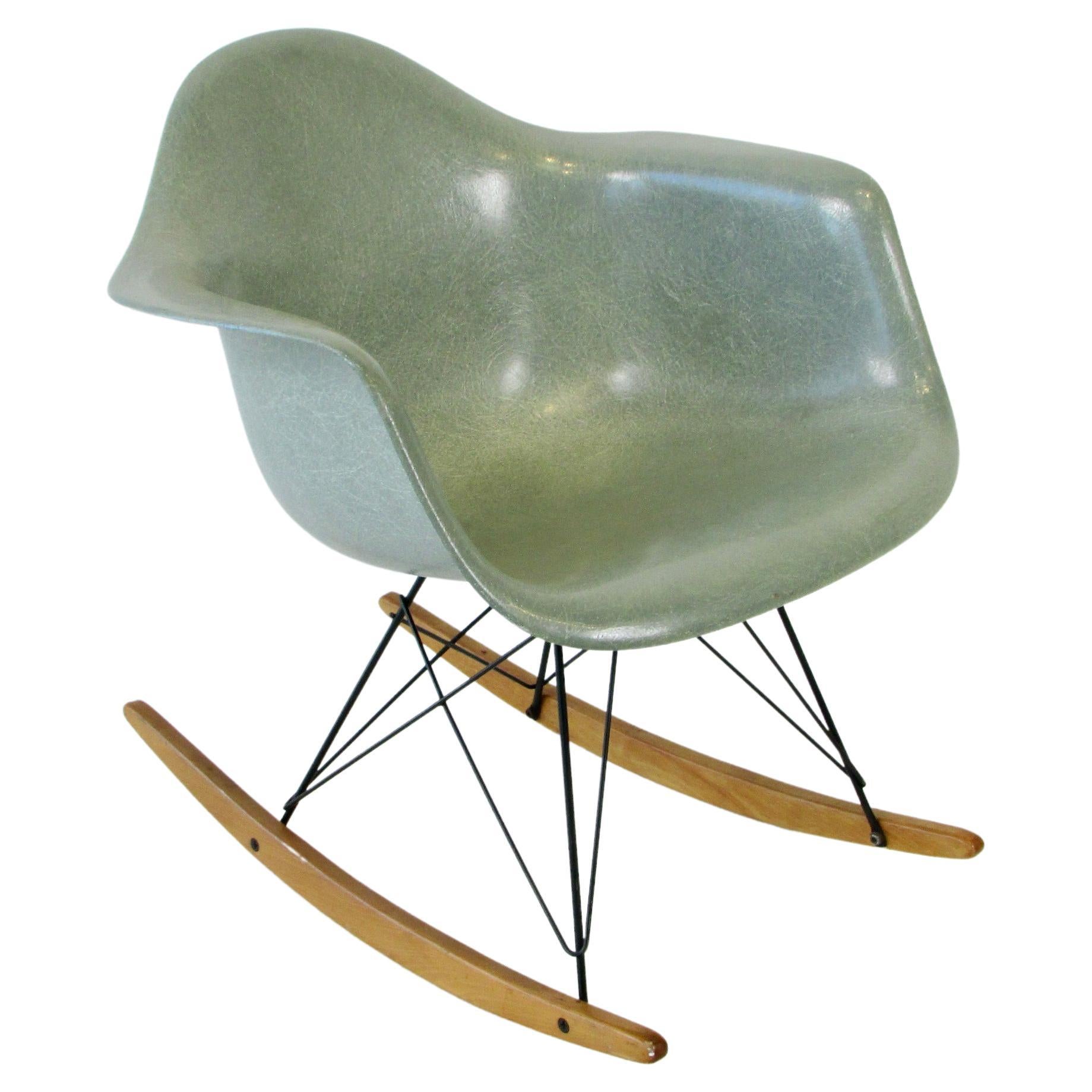 Transitional Eames for Herman Miller Fiberglass RAR Rocking Chair For Sale