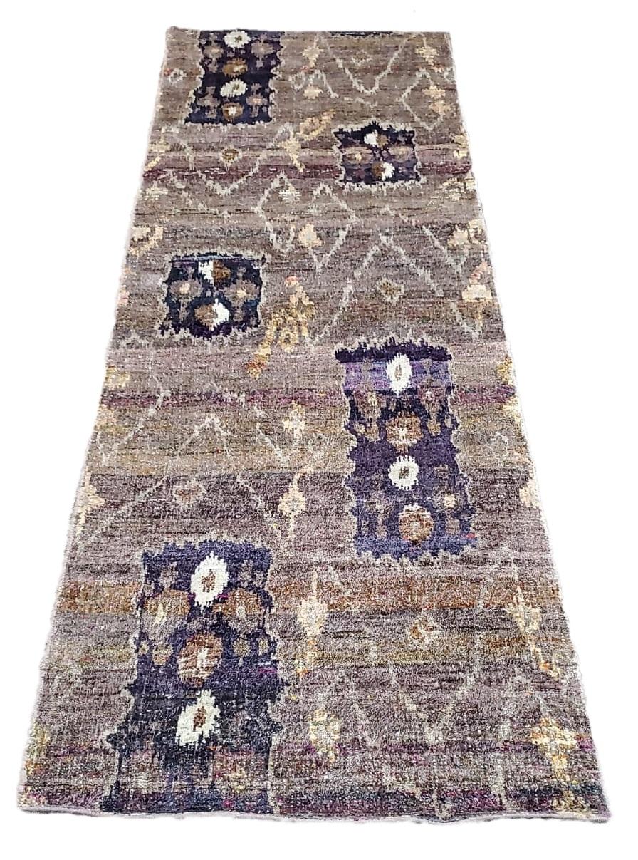 Contemporary Hand Knotted Silk Mauve Camel Eco-Friendly Rug in Stock For Sale 1