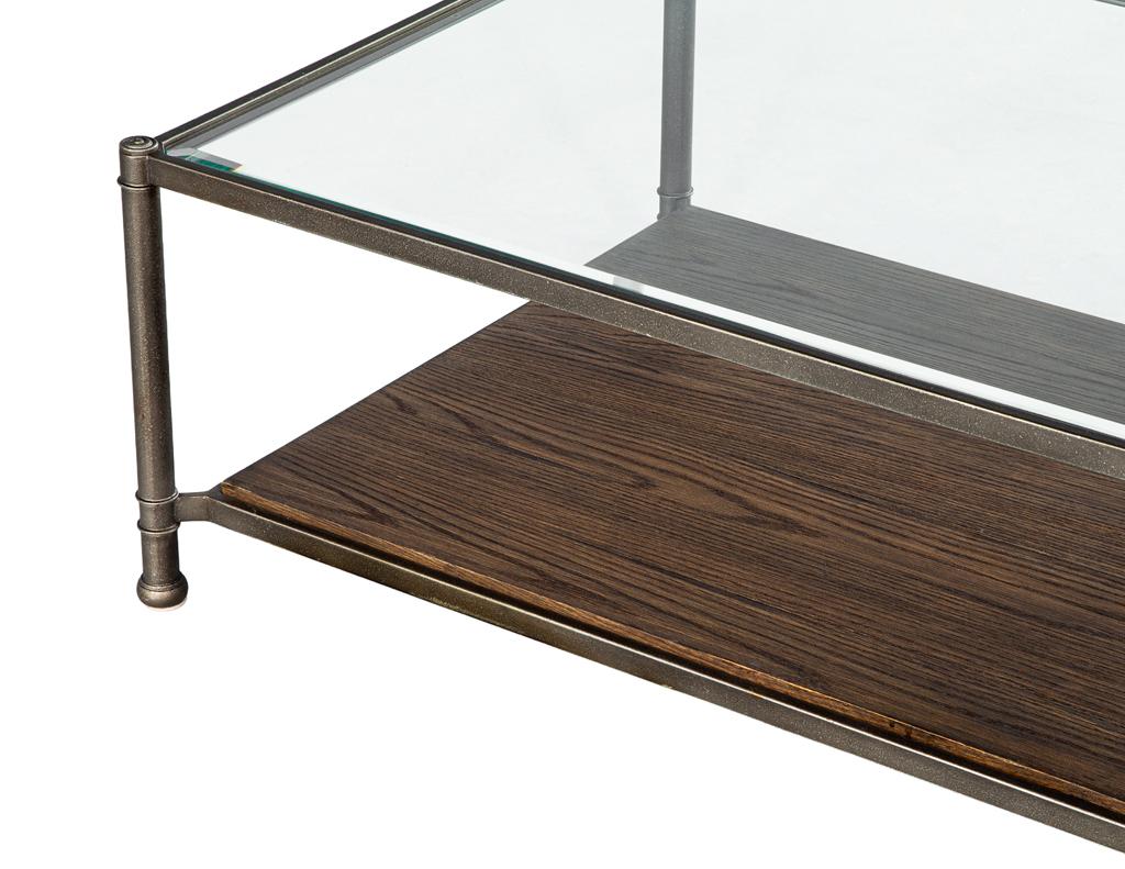 Table basse industrielle transitionnelle à 2 niveaux en métal avec base en Oak en vente 2