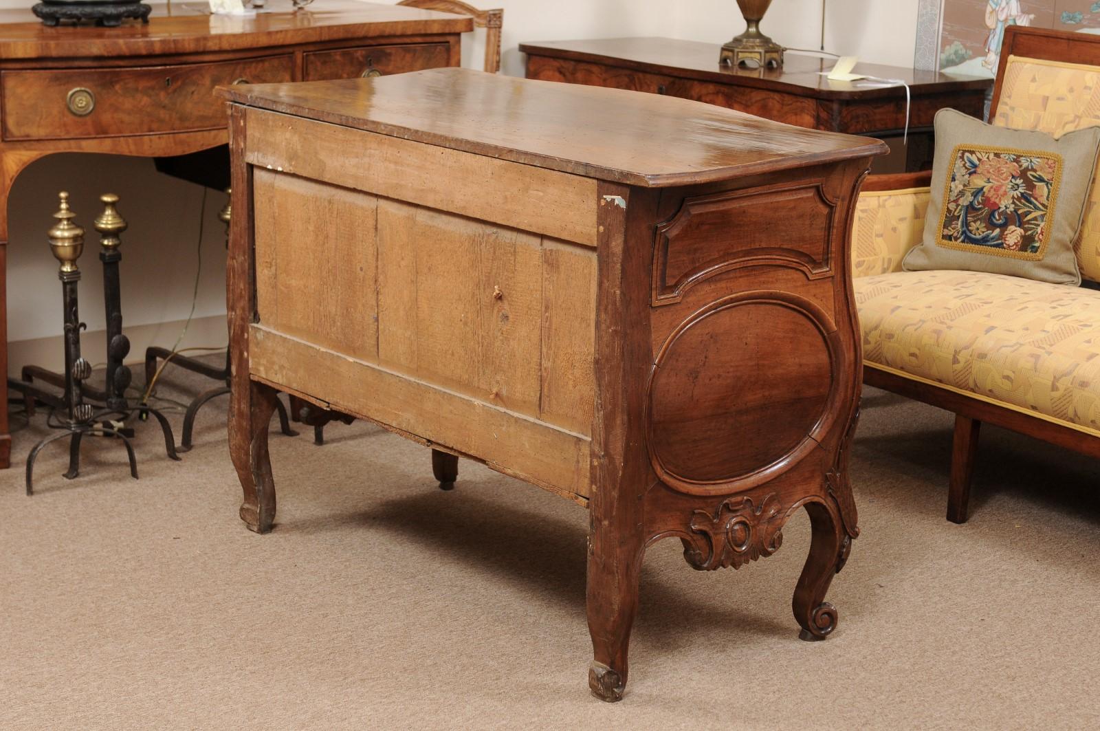 Transitional Louis XV/XVI Walnut Commode with Pierced Apron & Cabriole Legs For Sale 6