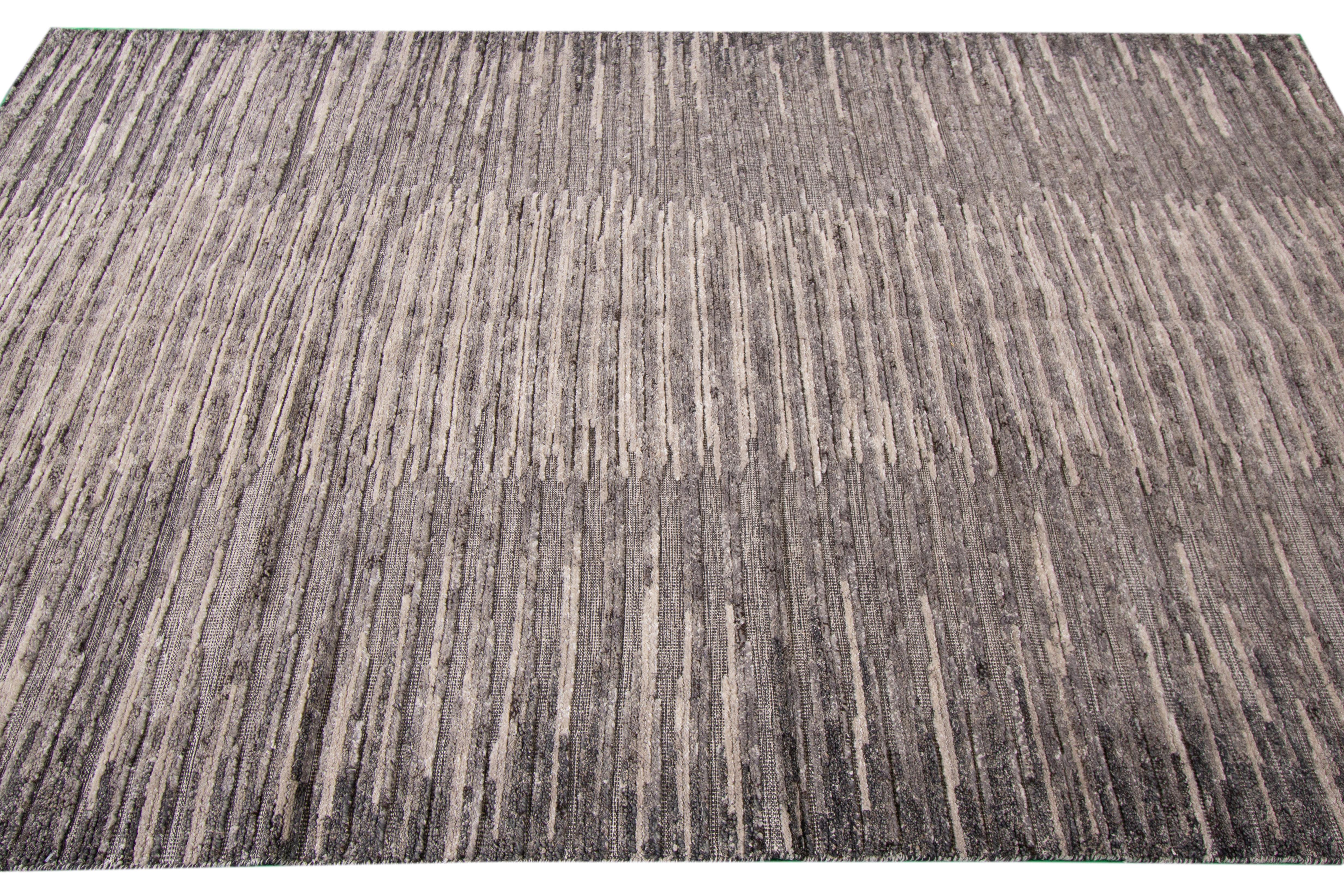 Wool Transitional Modern Indian Silver Rug For Sale