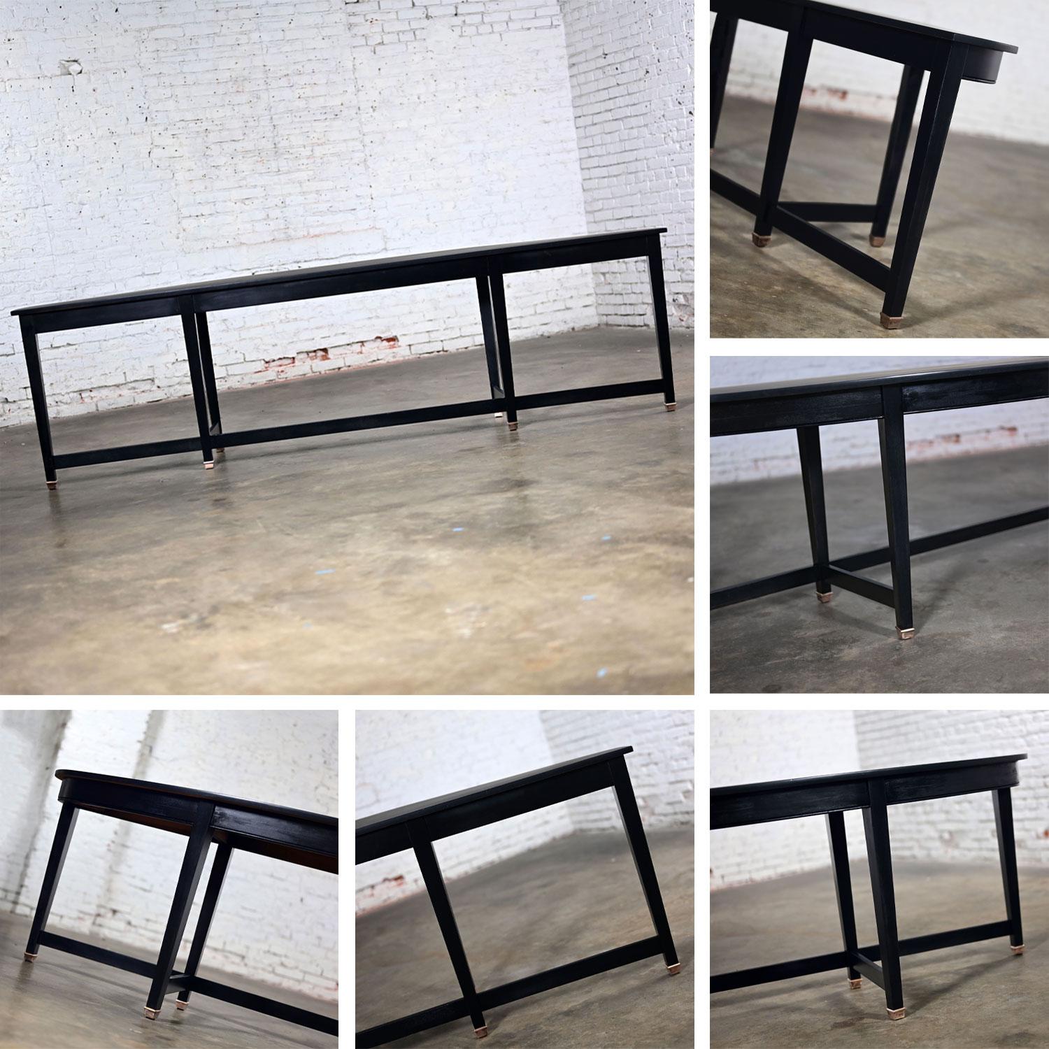 Table console Demilune en acajou monumental transitionnel Finition peinte en noir en vente 9