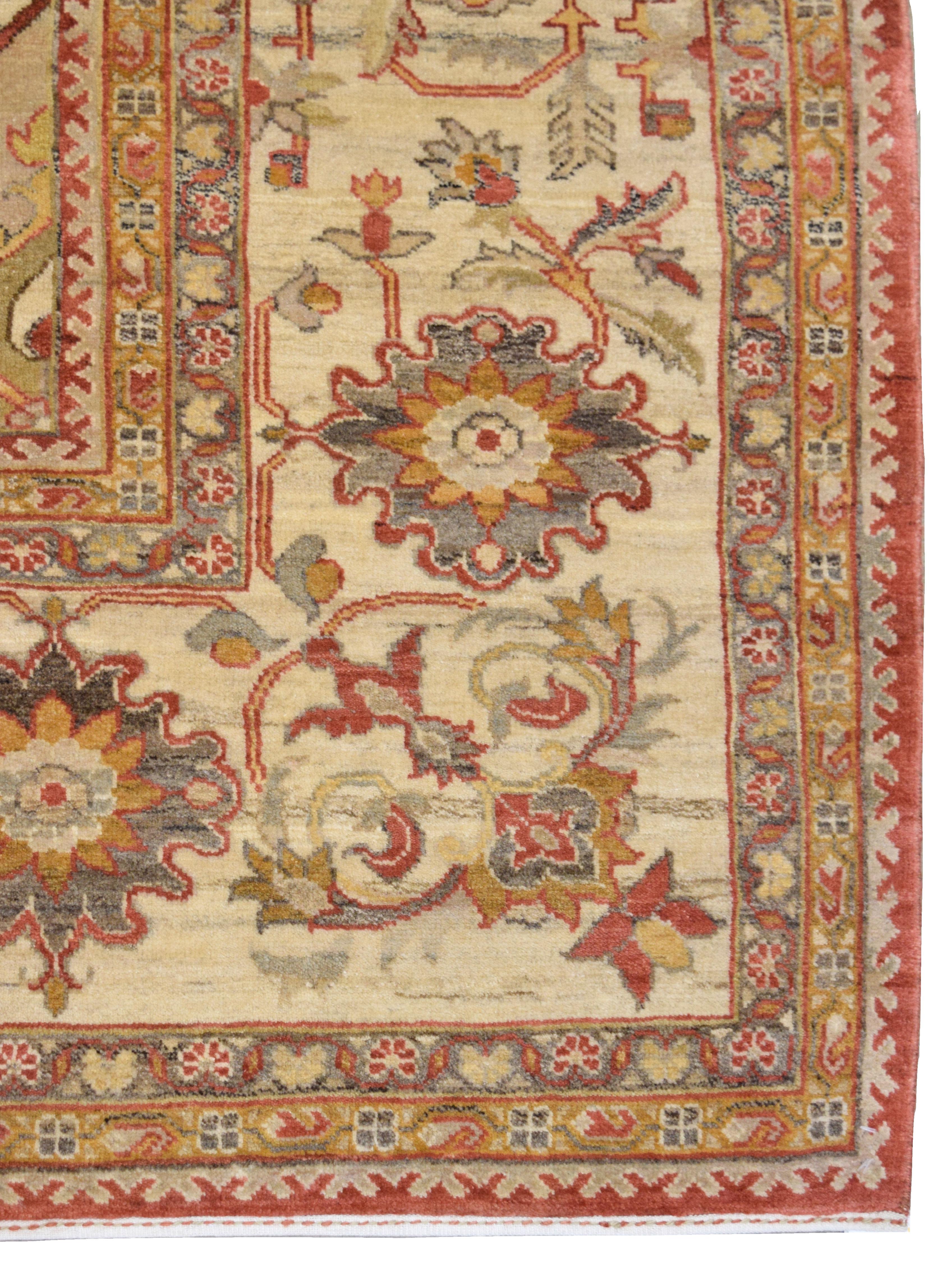 Transitional Persian Bakhtiari Carpet, Red, Taupe, and Gold, Wool, 10’ x 14’ For Sale 1