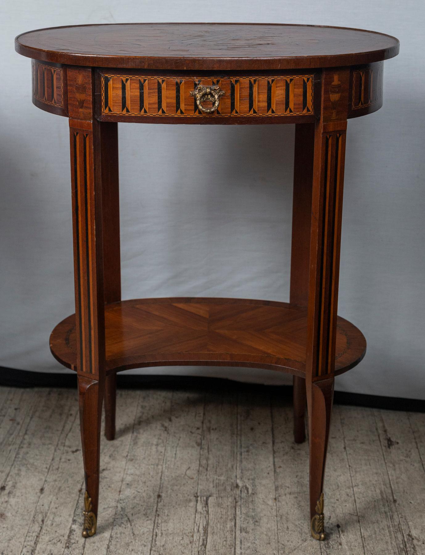 Hand-Crafted Transitional Style Marquetry Top End or Side Table For Sale