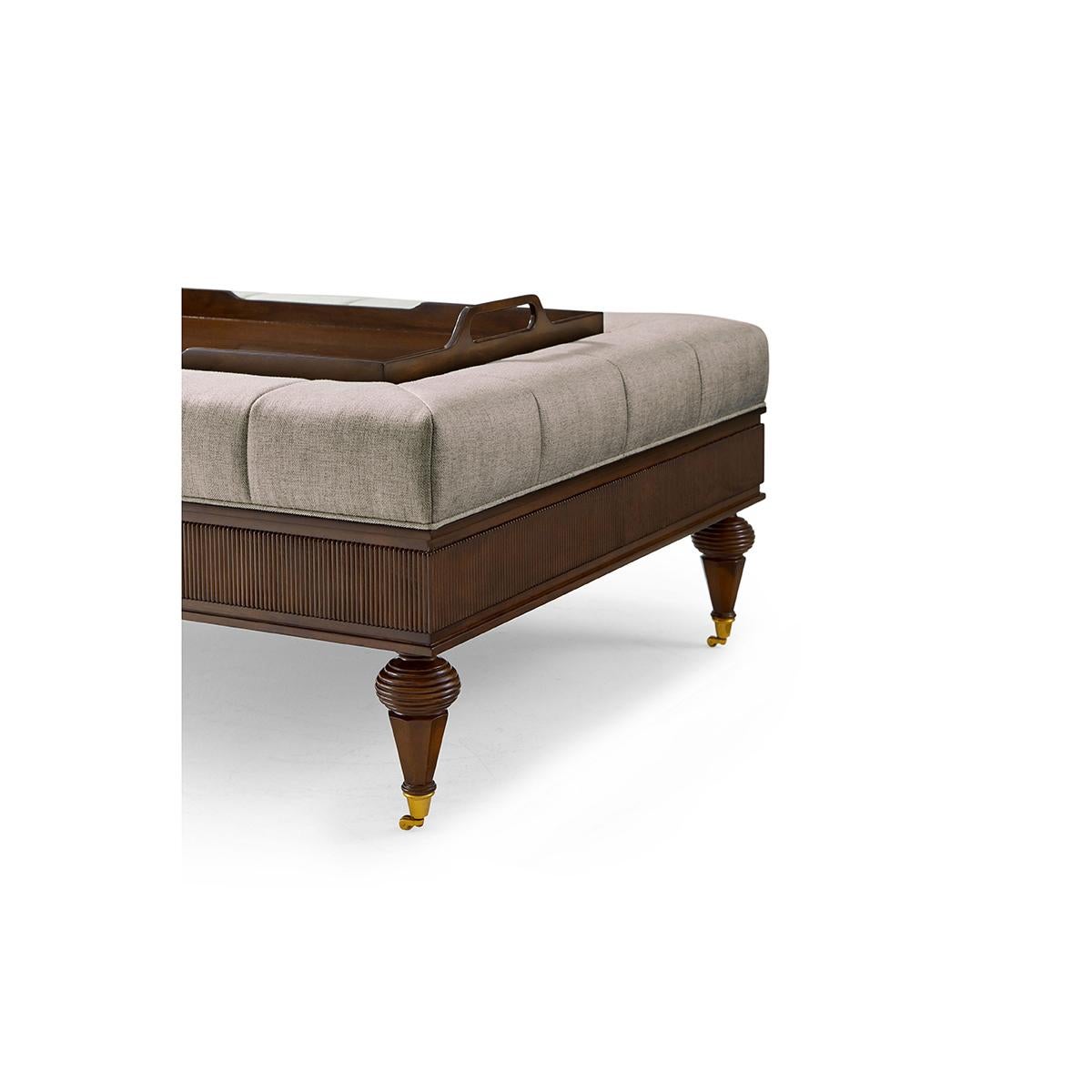 Transitional Tray Top Cocktail Ottoman im Zustand „Neu“ in Westwood, NJ
