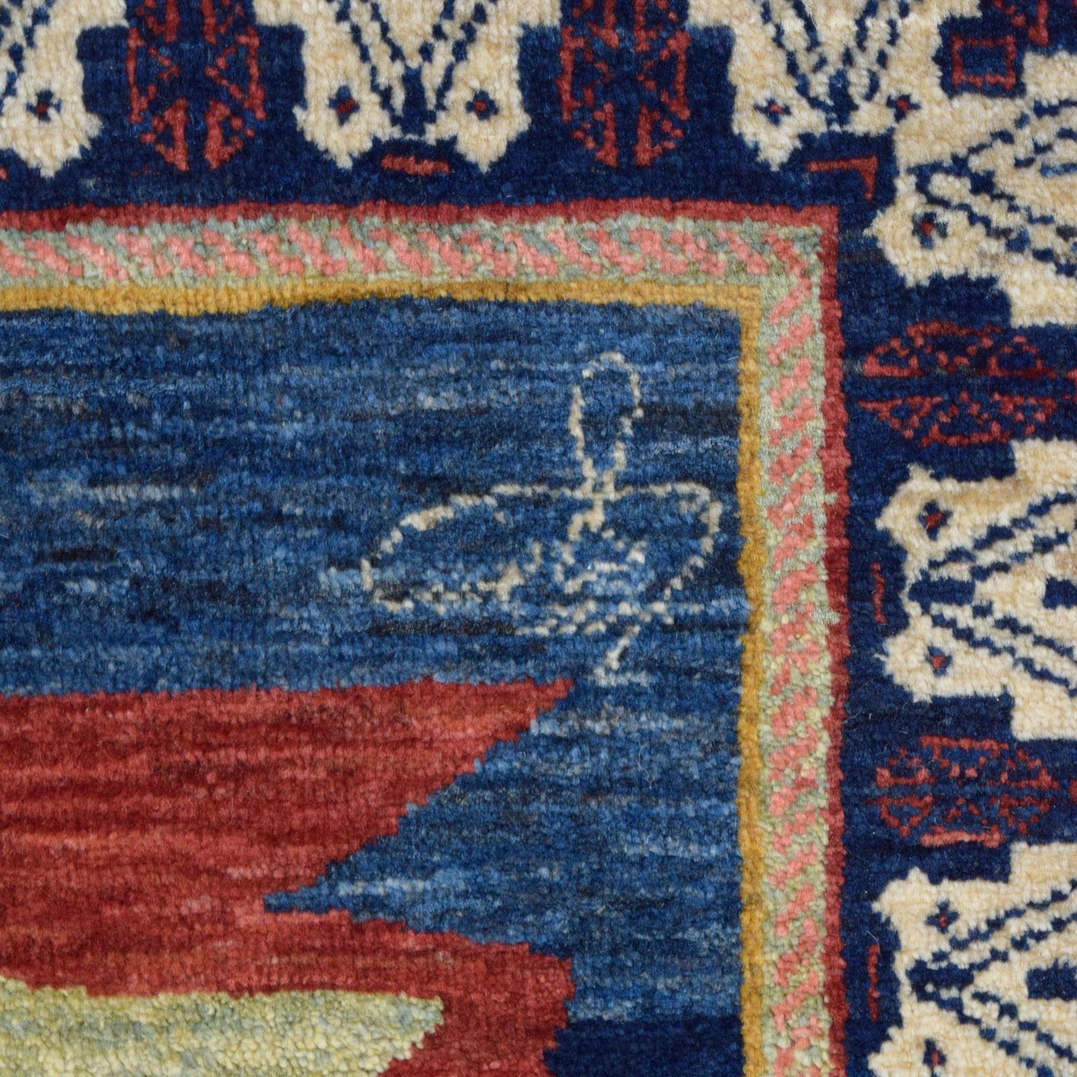 Perse Tapis persan en laine Qashqai, tribal et transitionnel, bleu, rouge, vert, 4' x 6' en vente