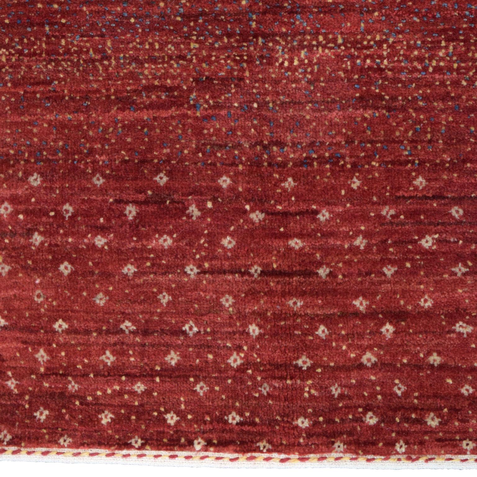 XXIe siècle et contemporain Tapis persan scénique transitionnel et tribal rouge, noué à la main, 4' x 6' en vente
