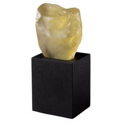 Translucent Desert Glass from Meteorite Impact