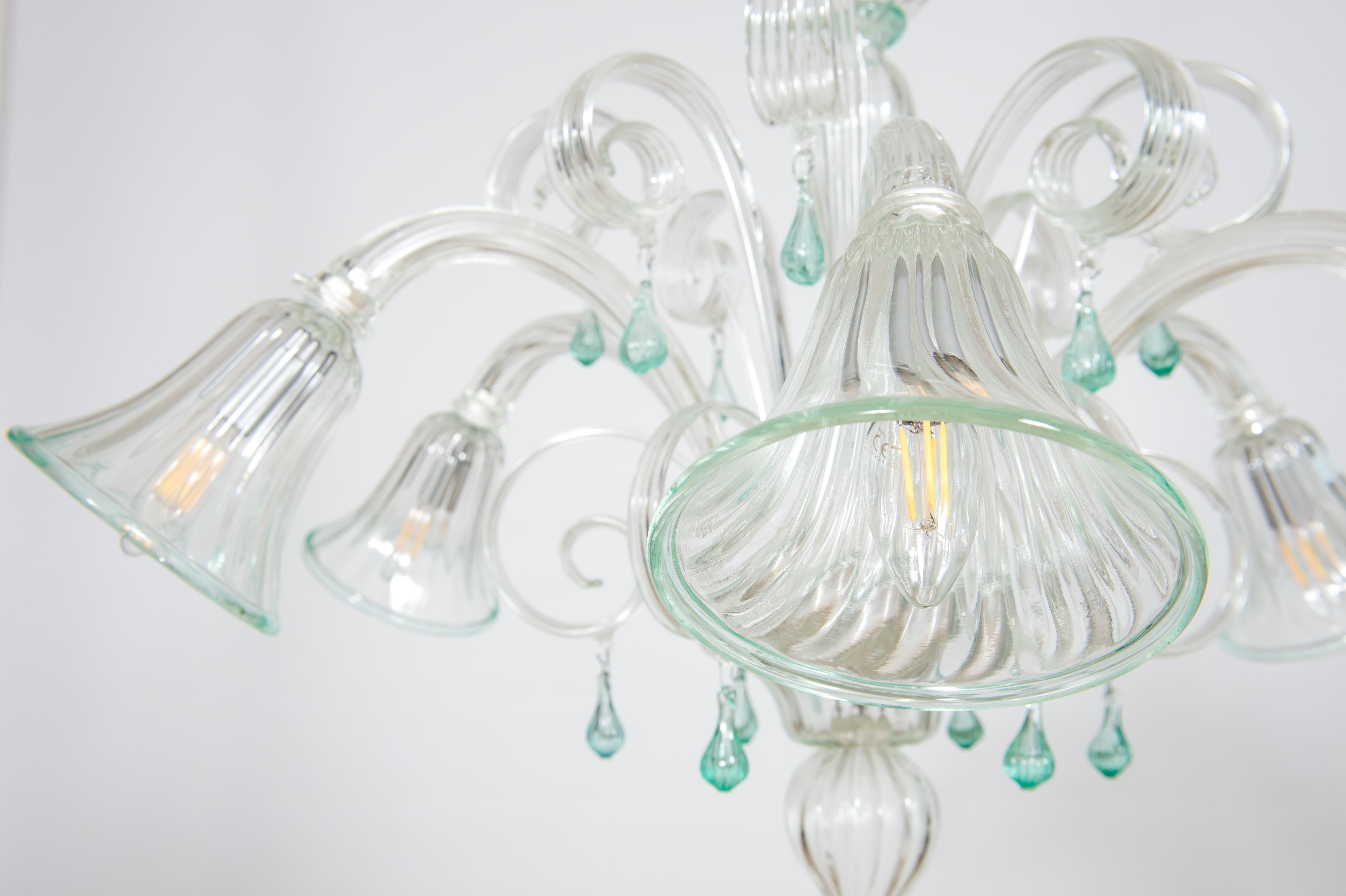Transparent and Green Bluebell Chandelier in Murano Glass, Italy For Sale 8