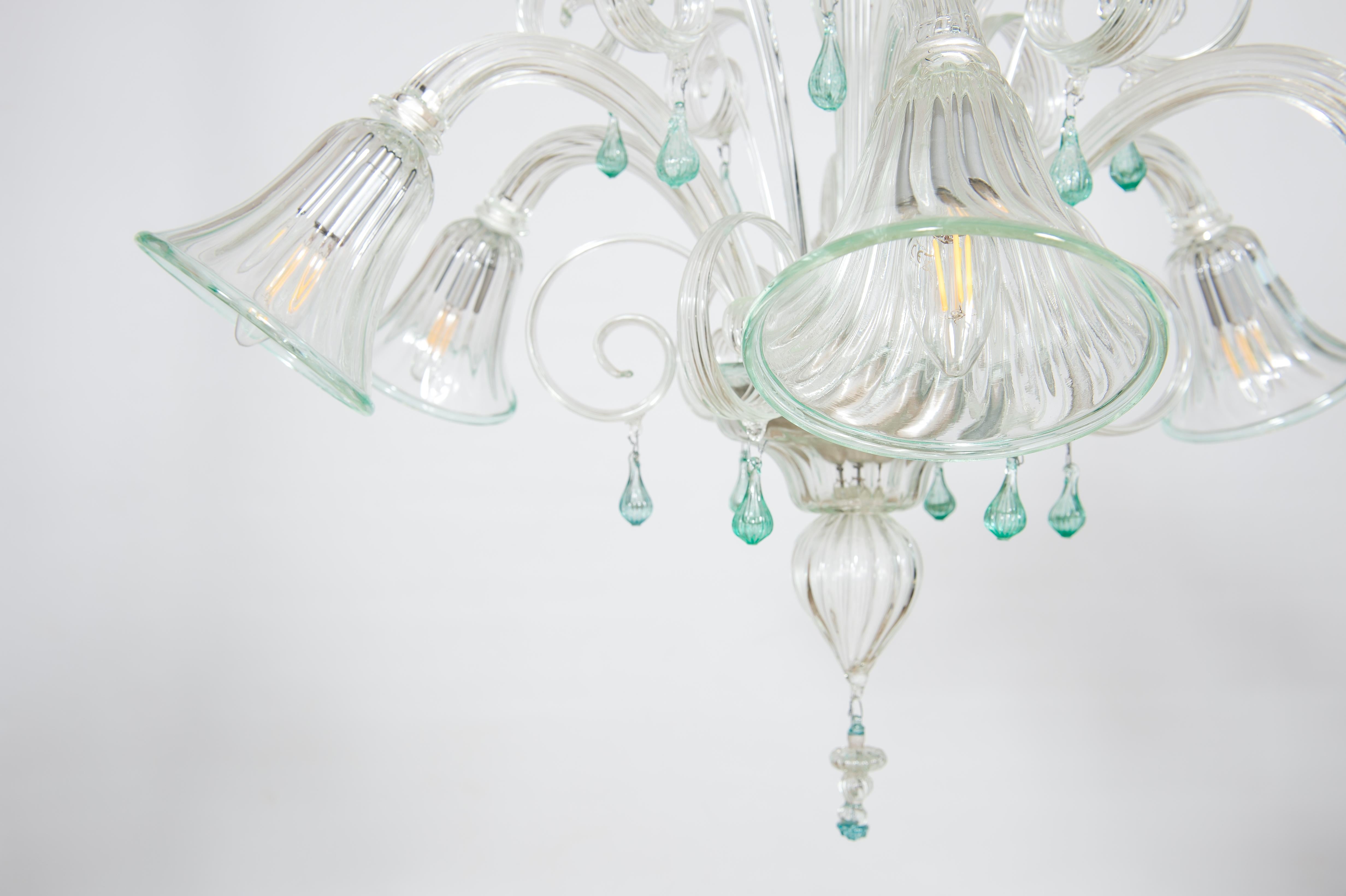 Transparent and Green Bluebell Chandelier in Murano Glass, Italy For Sale 11
