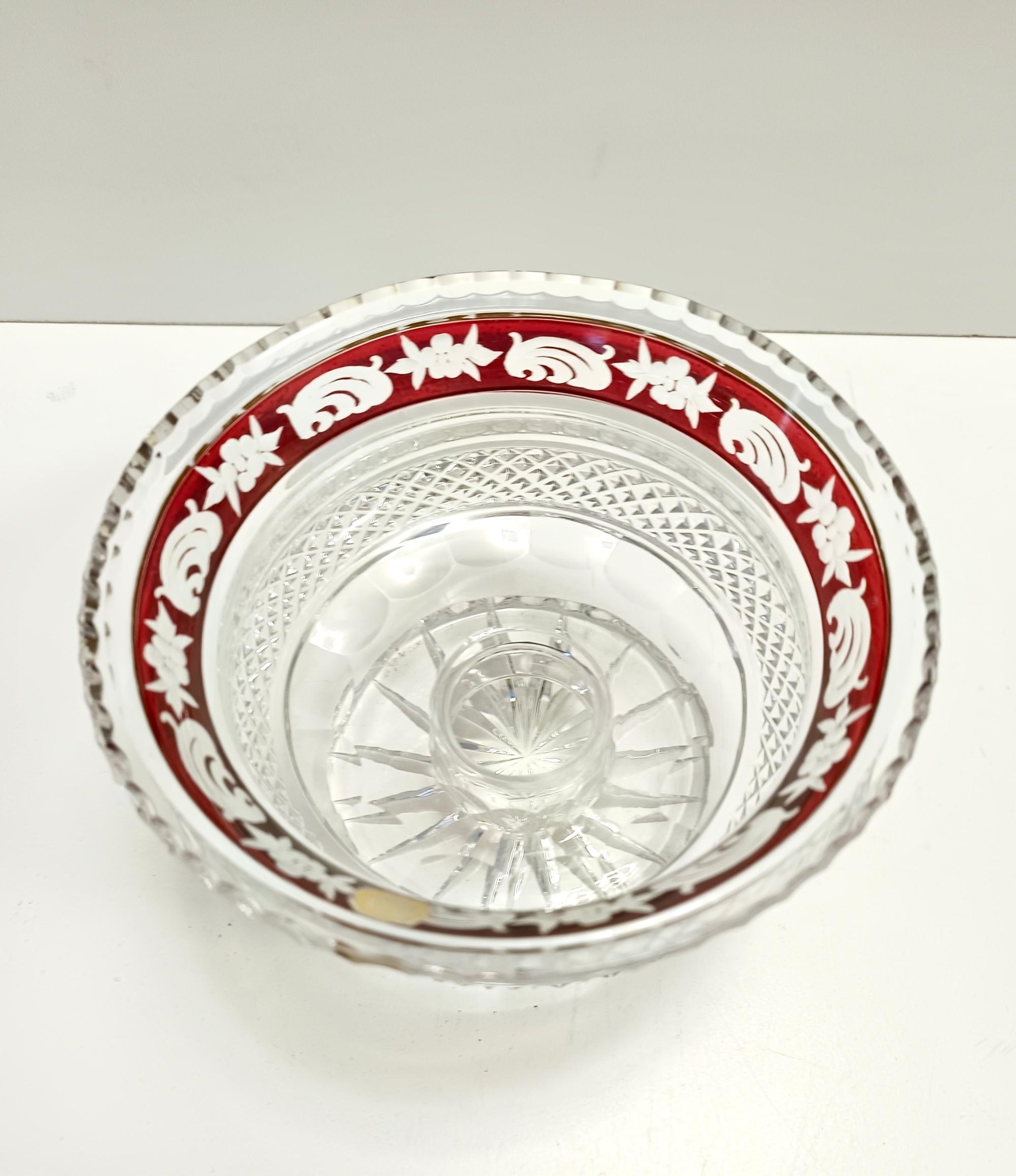 Transparent and Red Crystal Vide-Pouch / Centerpiece, Czech Republic For Sale 1