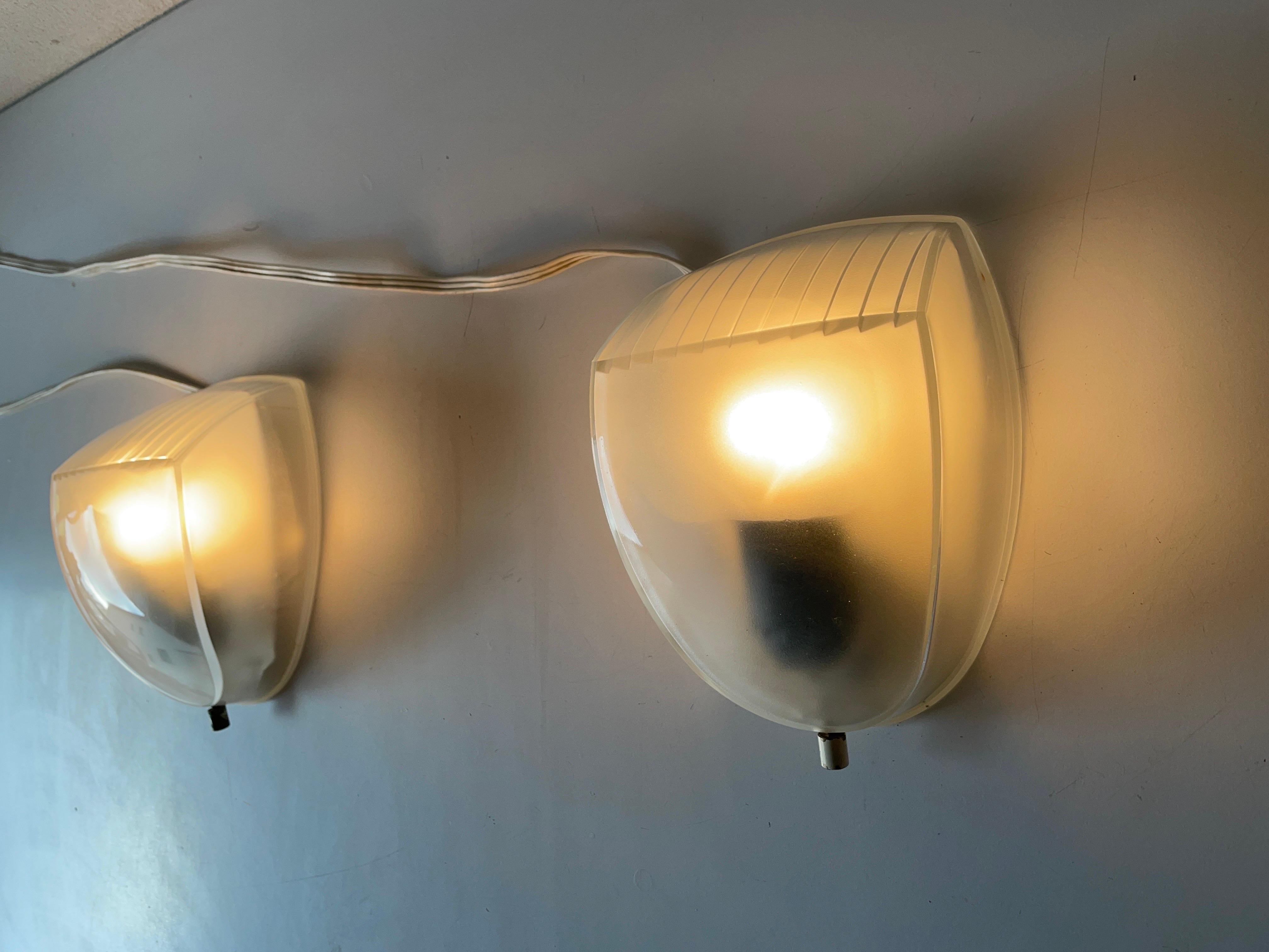 Transparent Glass Pair of Sconces by Artemide, 1970s, Italy For Sale 3