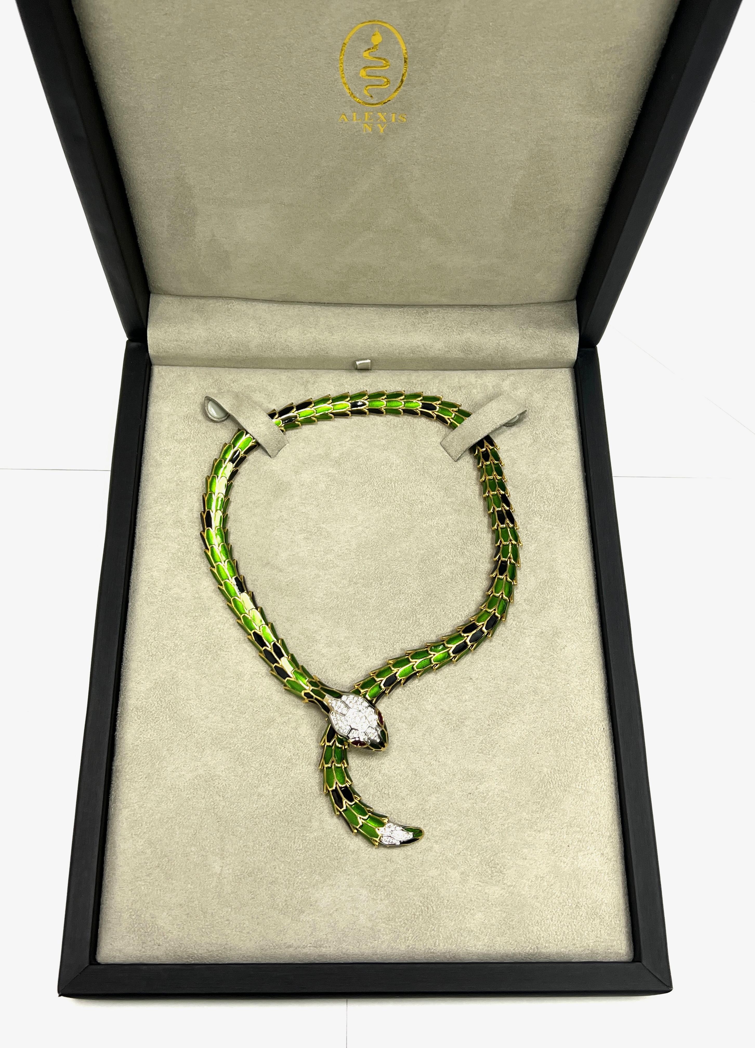 Transparent Green & Black Enamel Snake Necklace For Sale 2