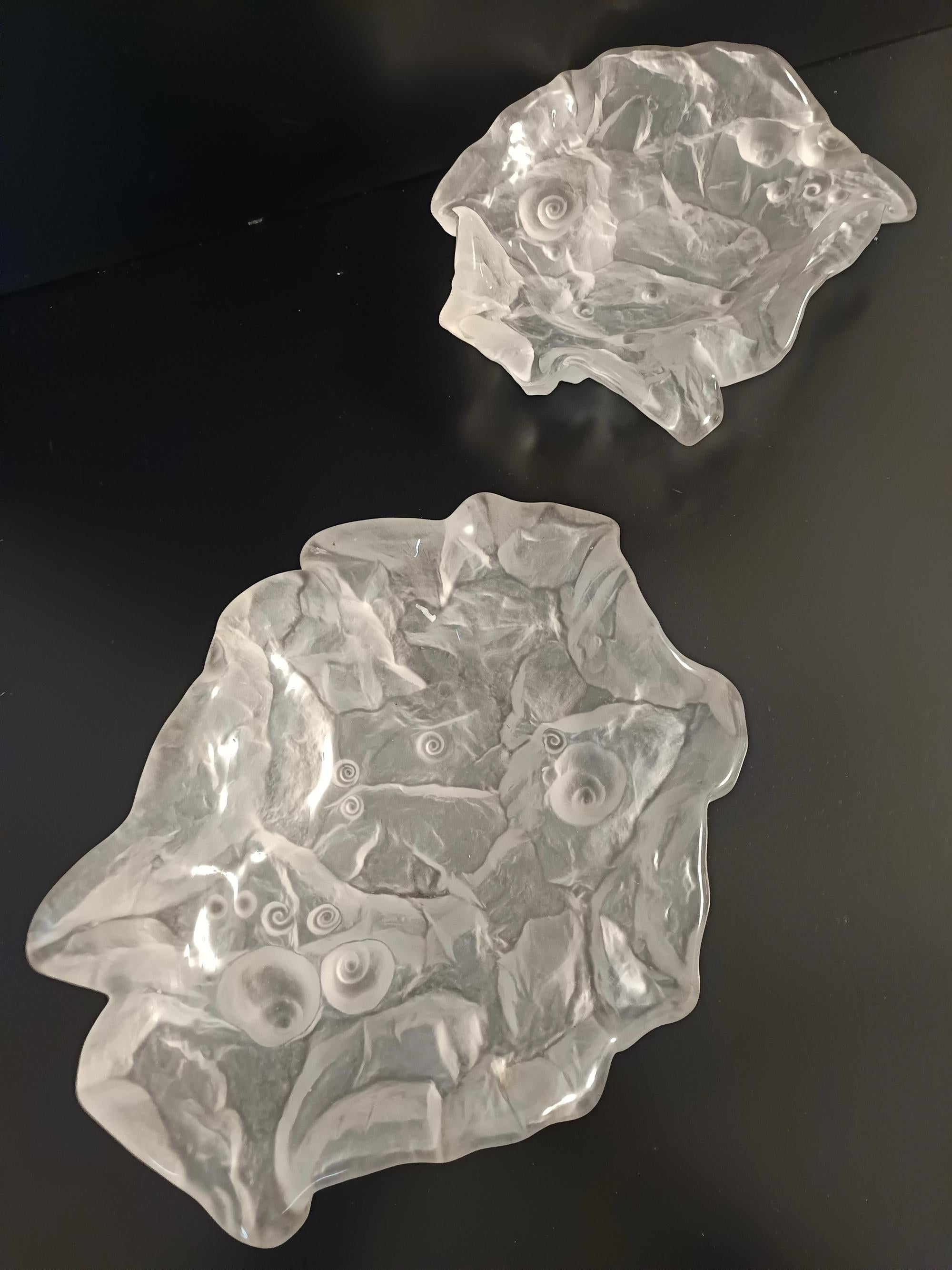 Italian Transparent Heavy Crystal Trinket Bowl - Ashtray with Shells by Jolanda Prinsen For Sale