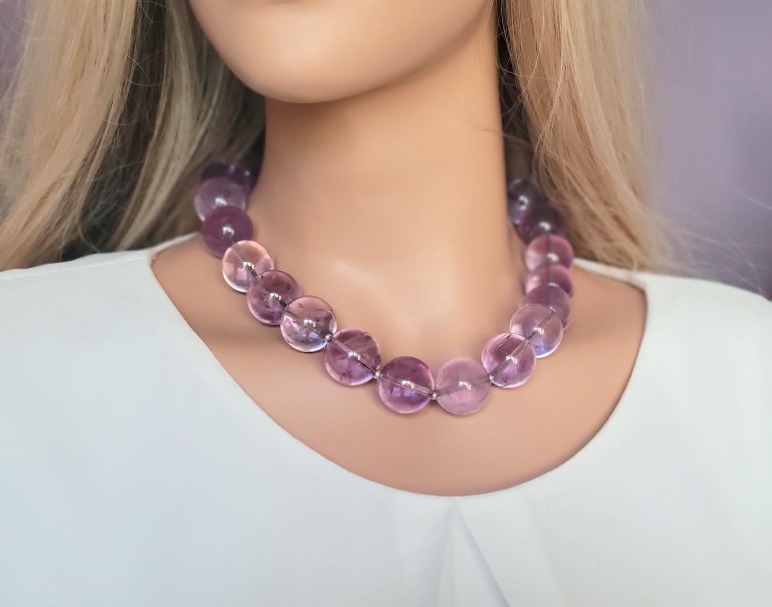Transparent Lavender Amethyst Necklace In Excellent Condition For Sale In Chesterland, OH