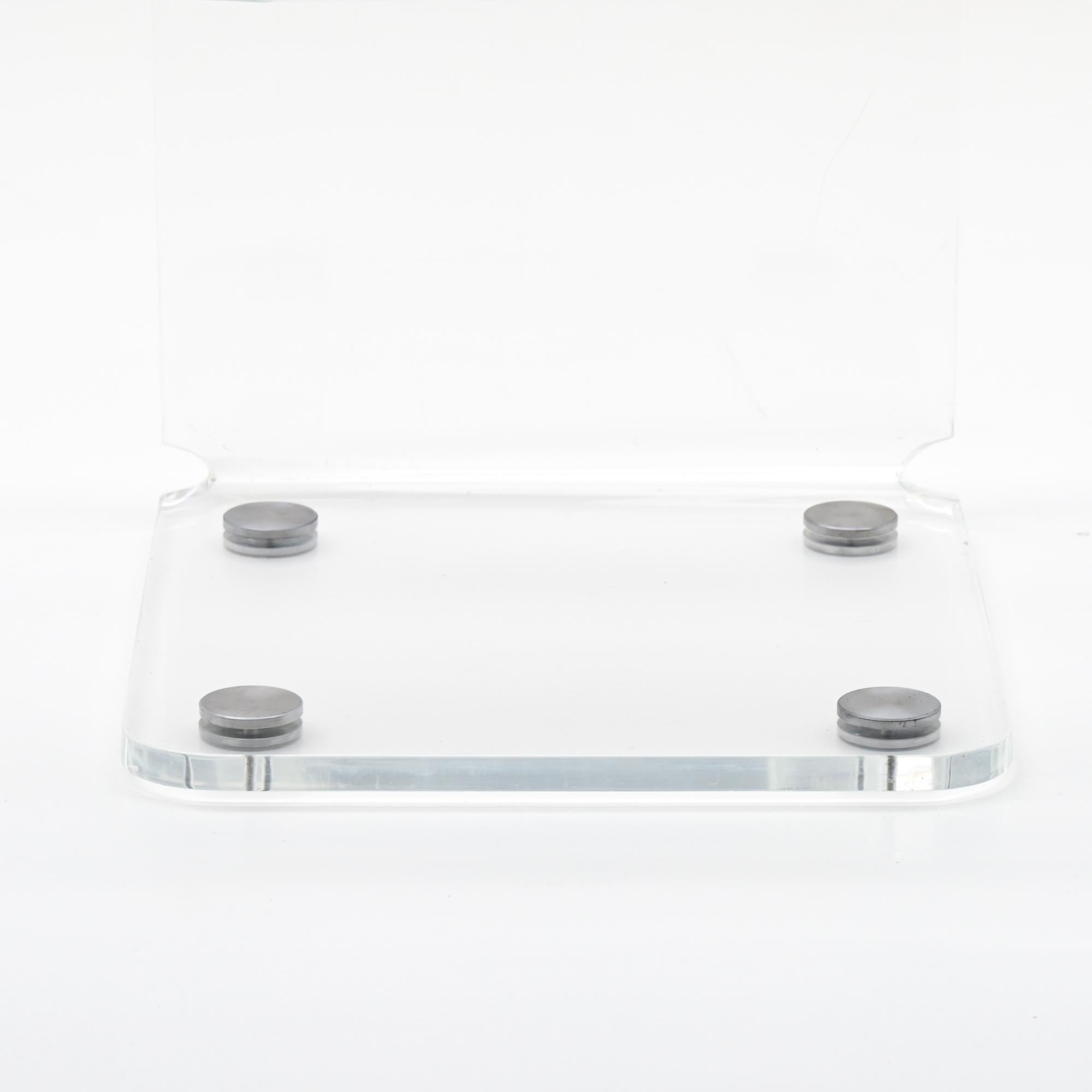 Sedia a sbalzo in plexiglass trasparente in vendita 12