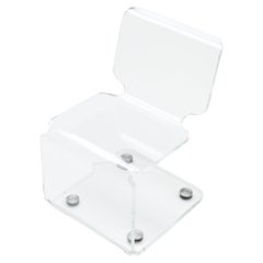 Silla voladiza de plexiglás transparente