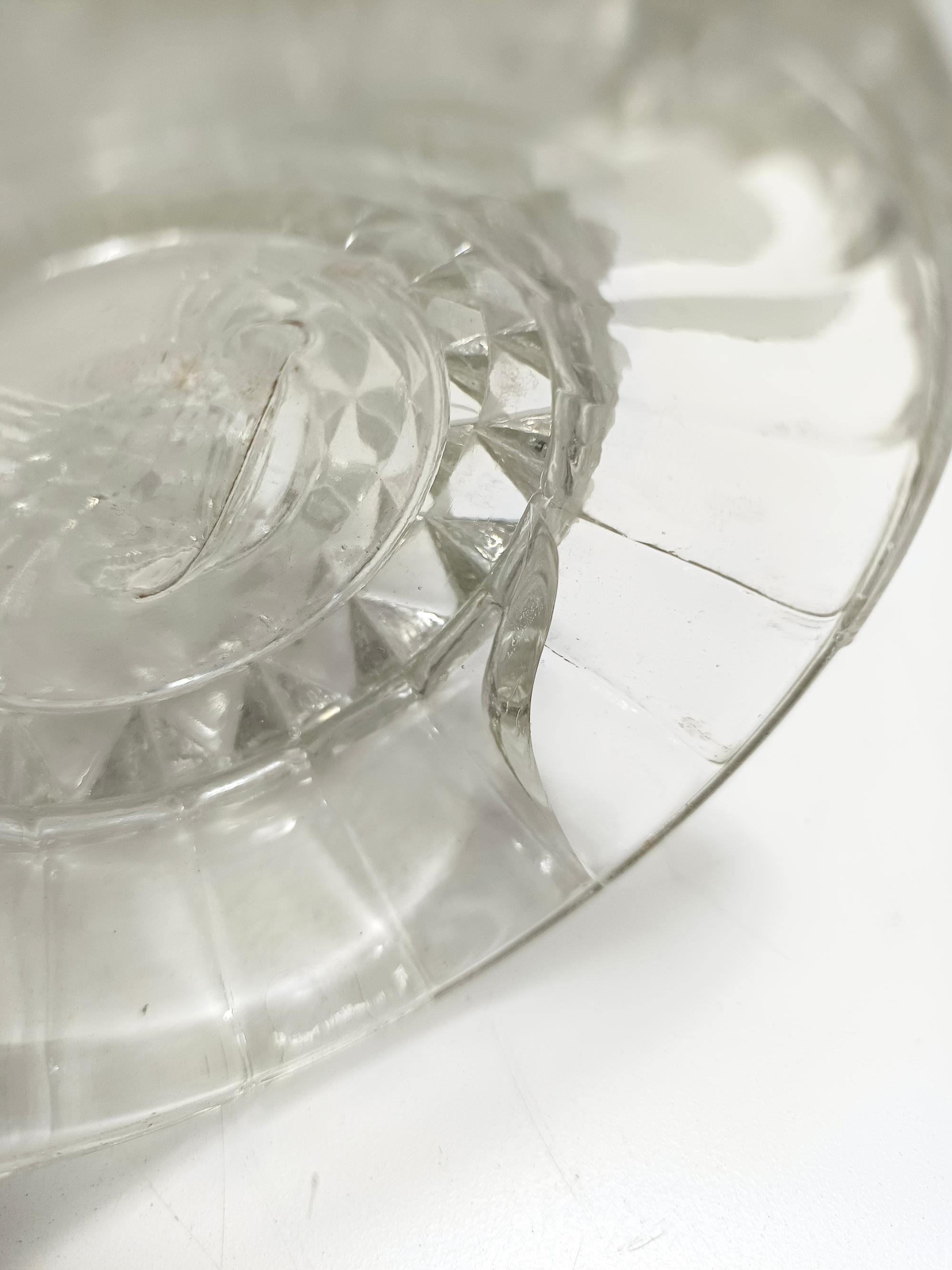 Transparent Rostrated Murano Glass Vase attr. to Ercole Barovier, Italy For Sale 4
