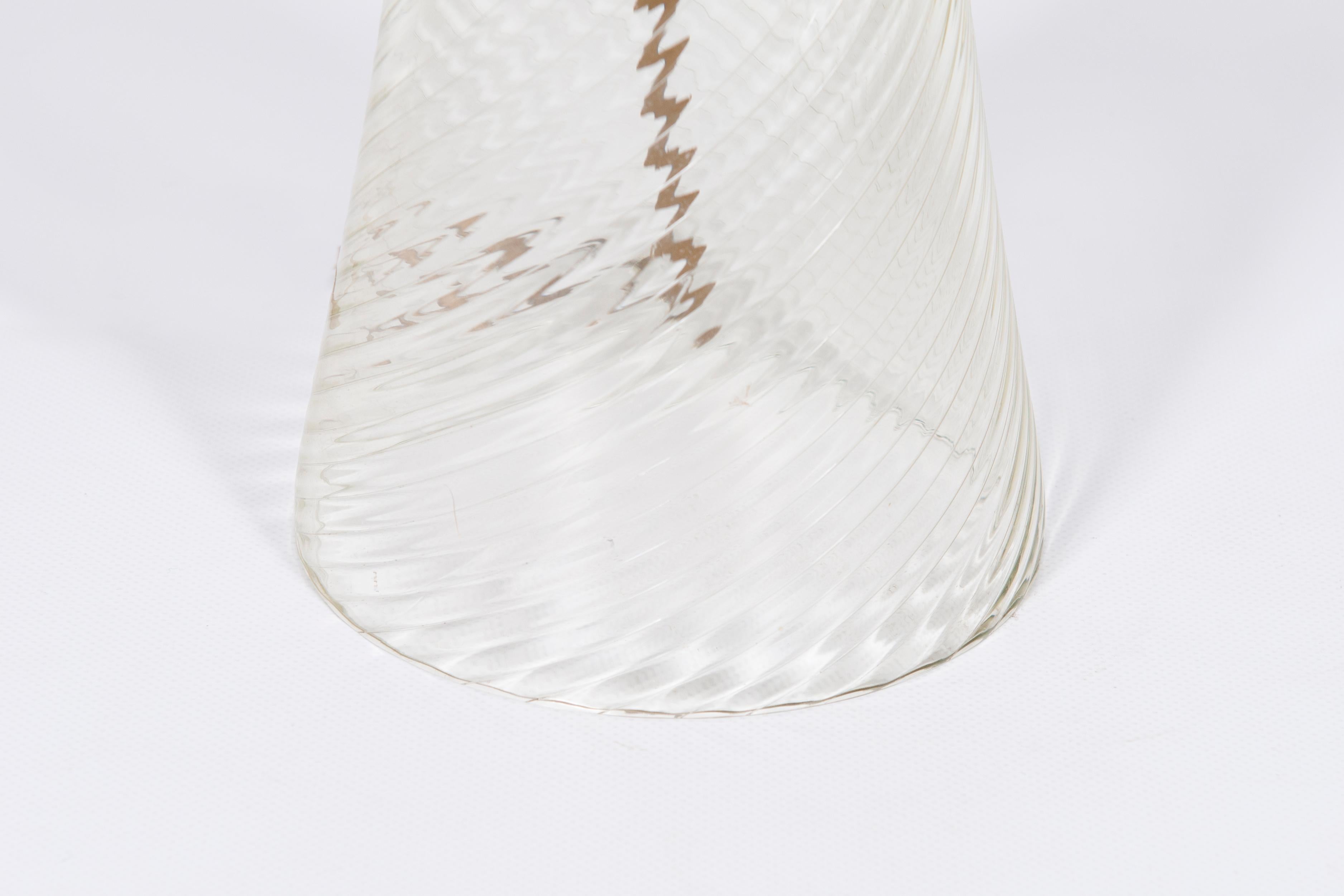 Hand-Crafted Transparent Table Lamp in Blown Murano Glass with Meanders, Italy, 1980s For Sale