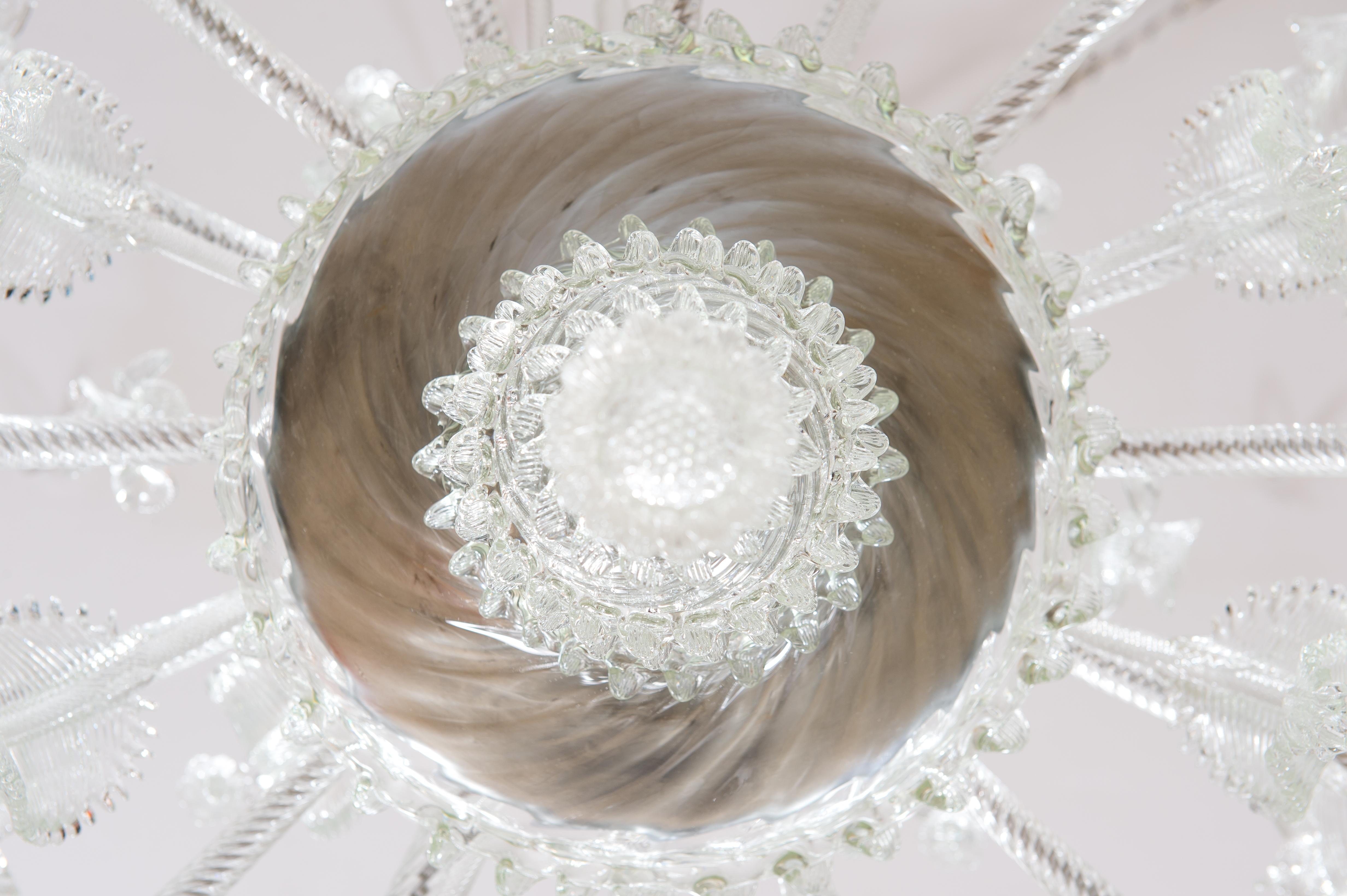 Transparenter venezianischer Muranoglas-Kronleuchter mit 16 Lichtern, 21. Jahrhundert im Angebot 8