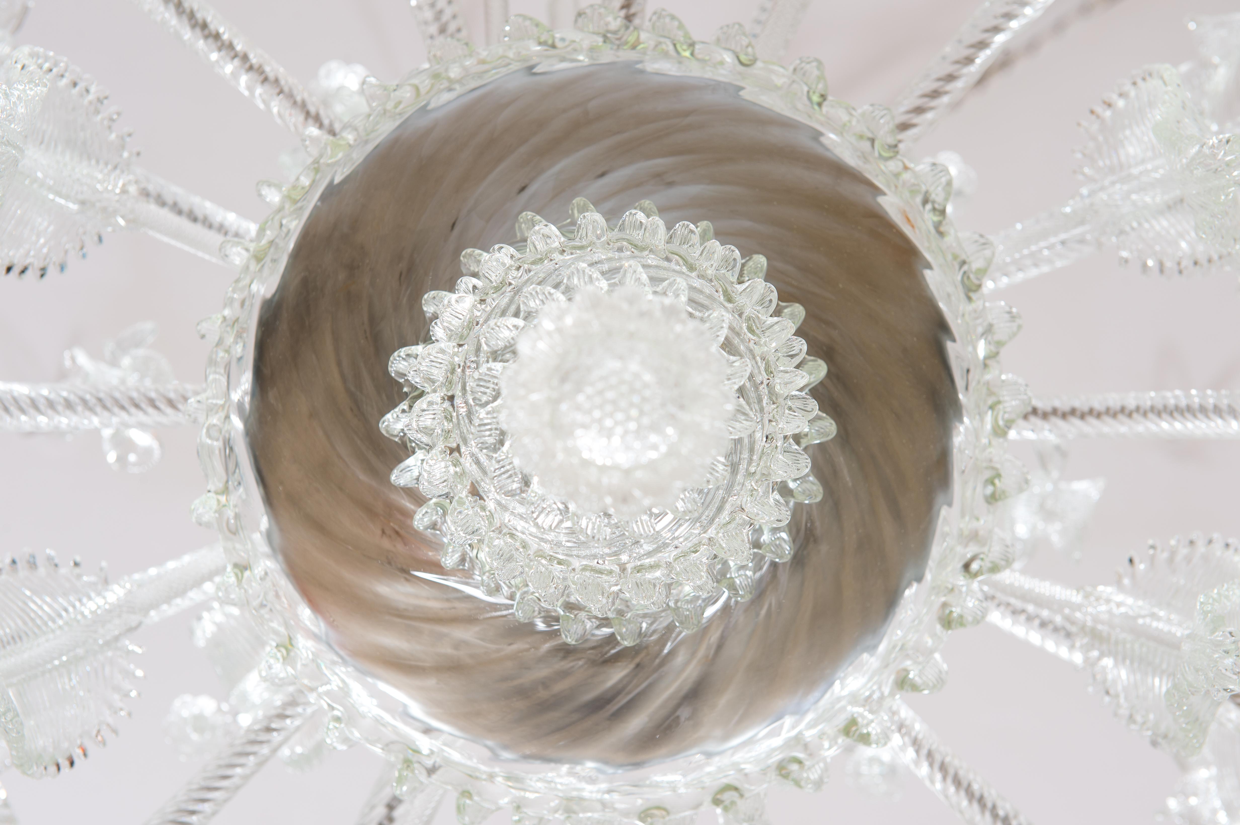 Lampadario trasparente in vetro veneziano di Murano a 16 luci, 21° secolo in vendita 8