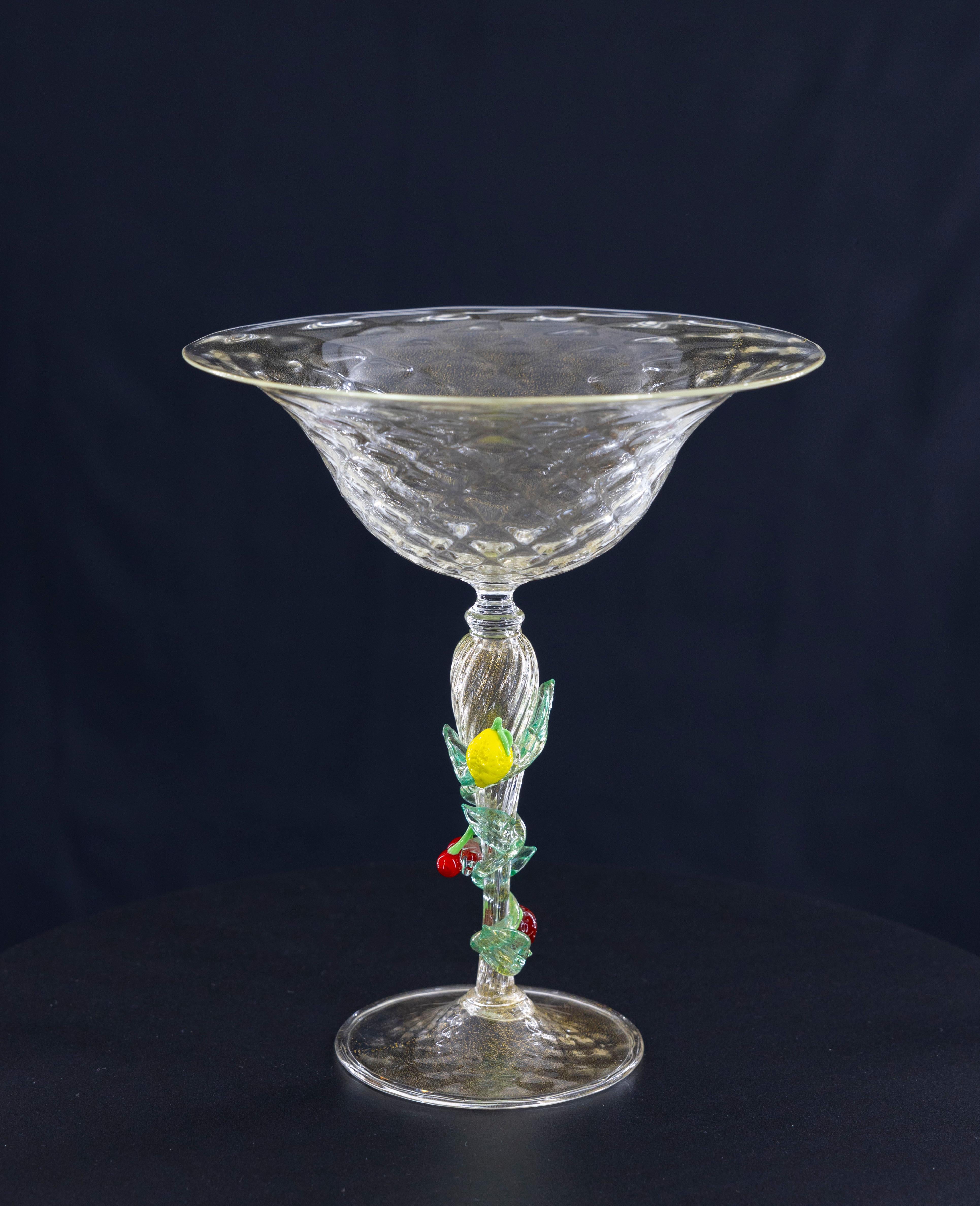 Late 20th Century Transparent Venetian Murano Stem Glass with Gold Finishes Italy 1990s For Sale