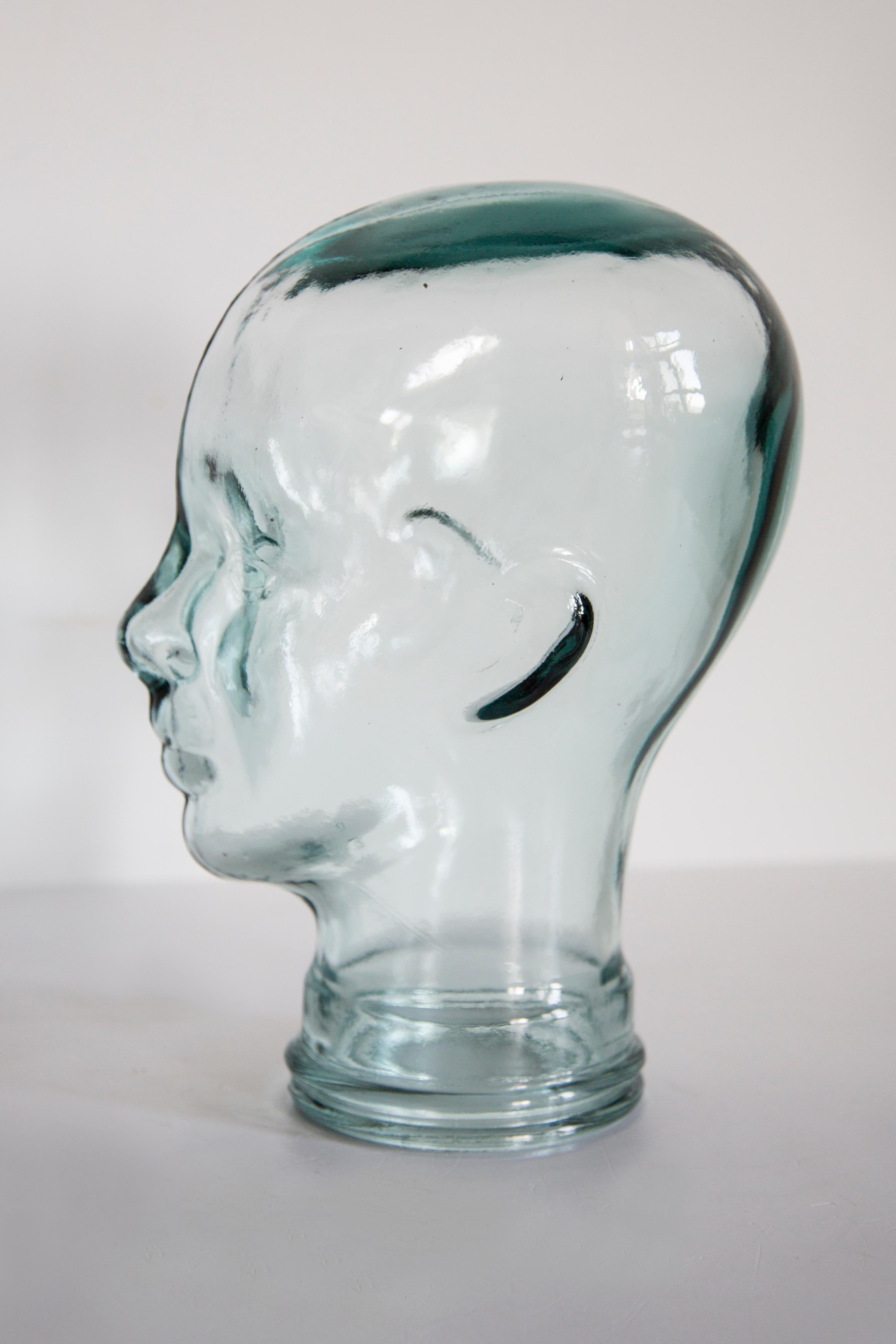 Sculpture de tête décorative en verre transparent en forme de mannequin, 1970, Allemagne en vente 4