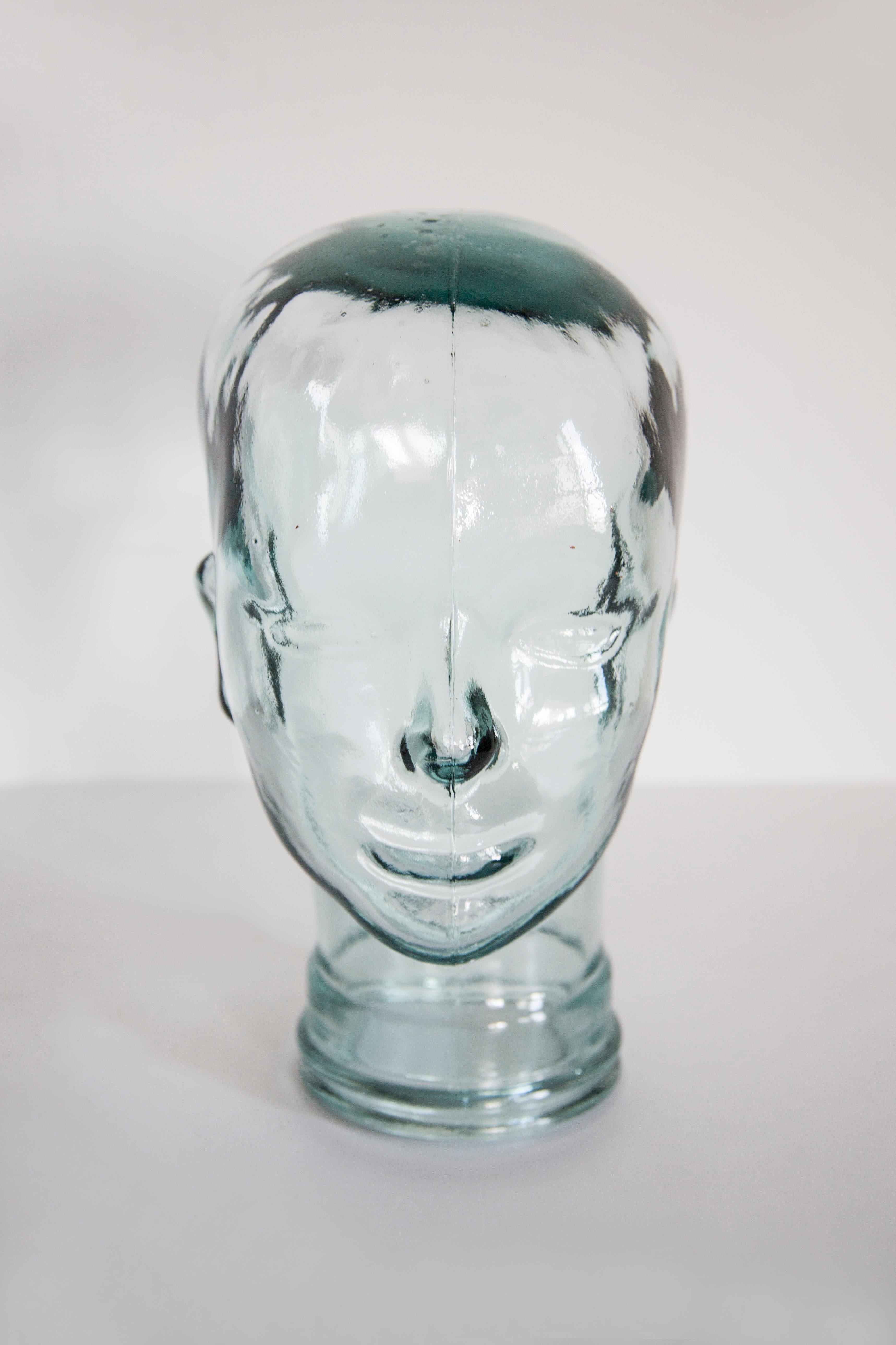 20ième siècle Sculpture de tête décorative en verre transparent en forme de mannequin, 1970, Allemagne en vente