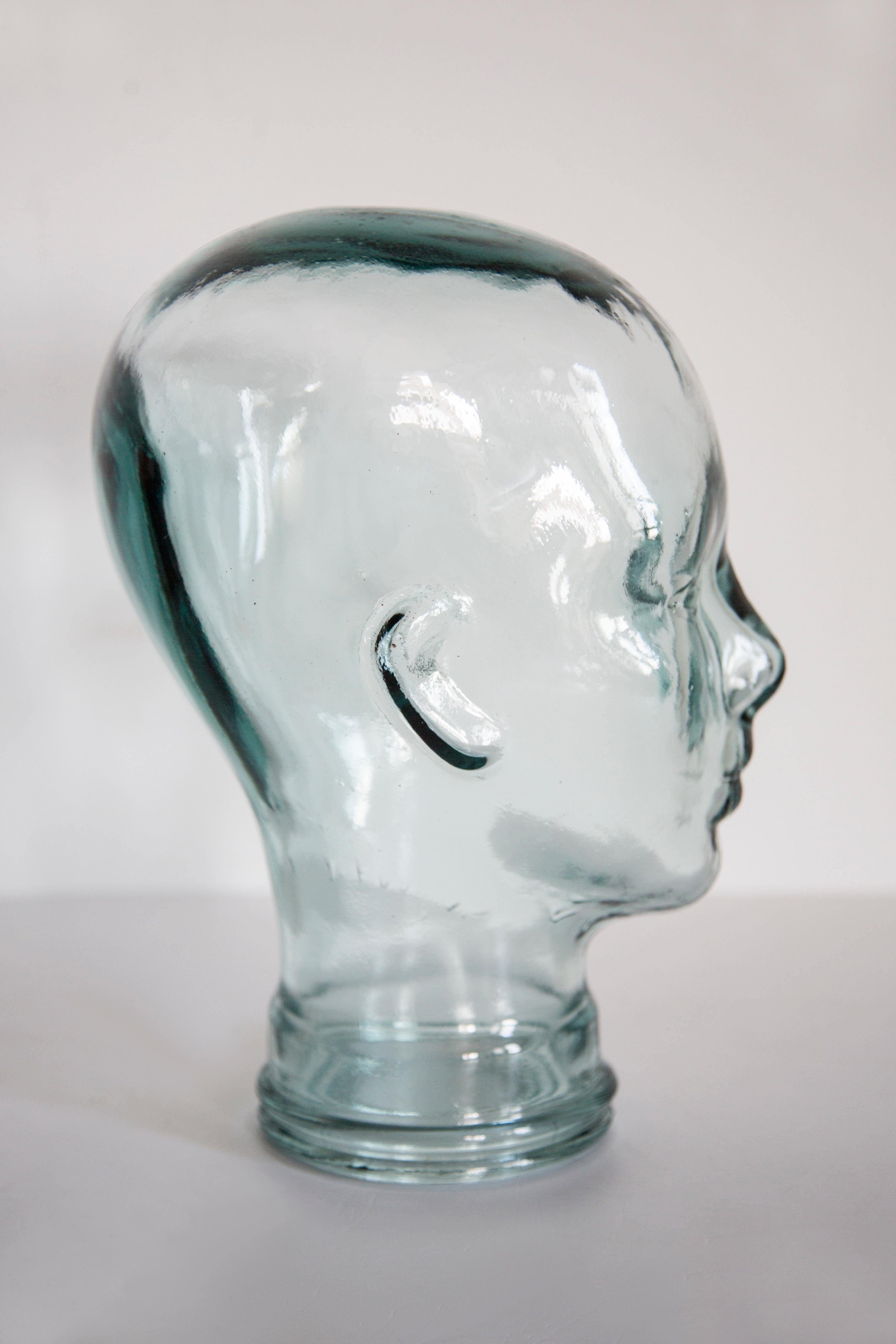 Sculpture de tête décorative en verre transparent en forme de mannequin, 1970, Allemagne en vente 1