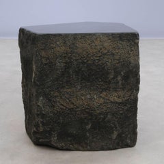 Trapezium Basalt n°1 Side Table