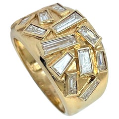 Vintage Rosior Trapezoid Cut Diamond Band Ring set in Yellow Gold