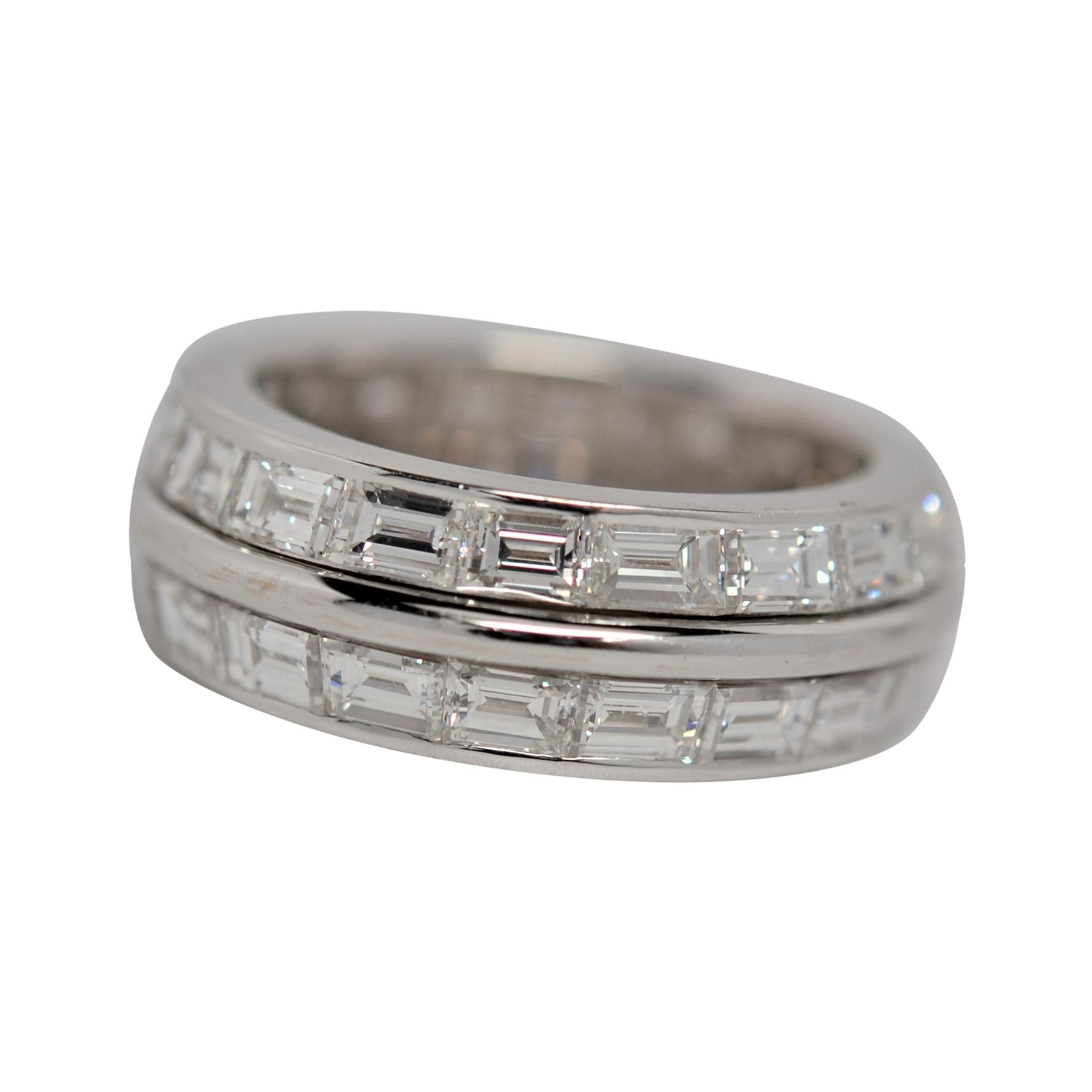 Trapezoid Cut Diamond Eternity Ring Set in 18k White Gold, 5.92 Carats For Sale