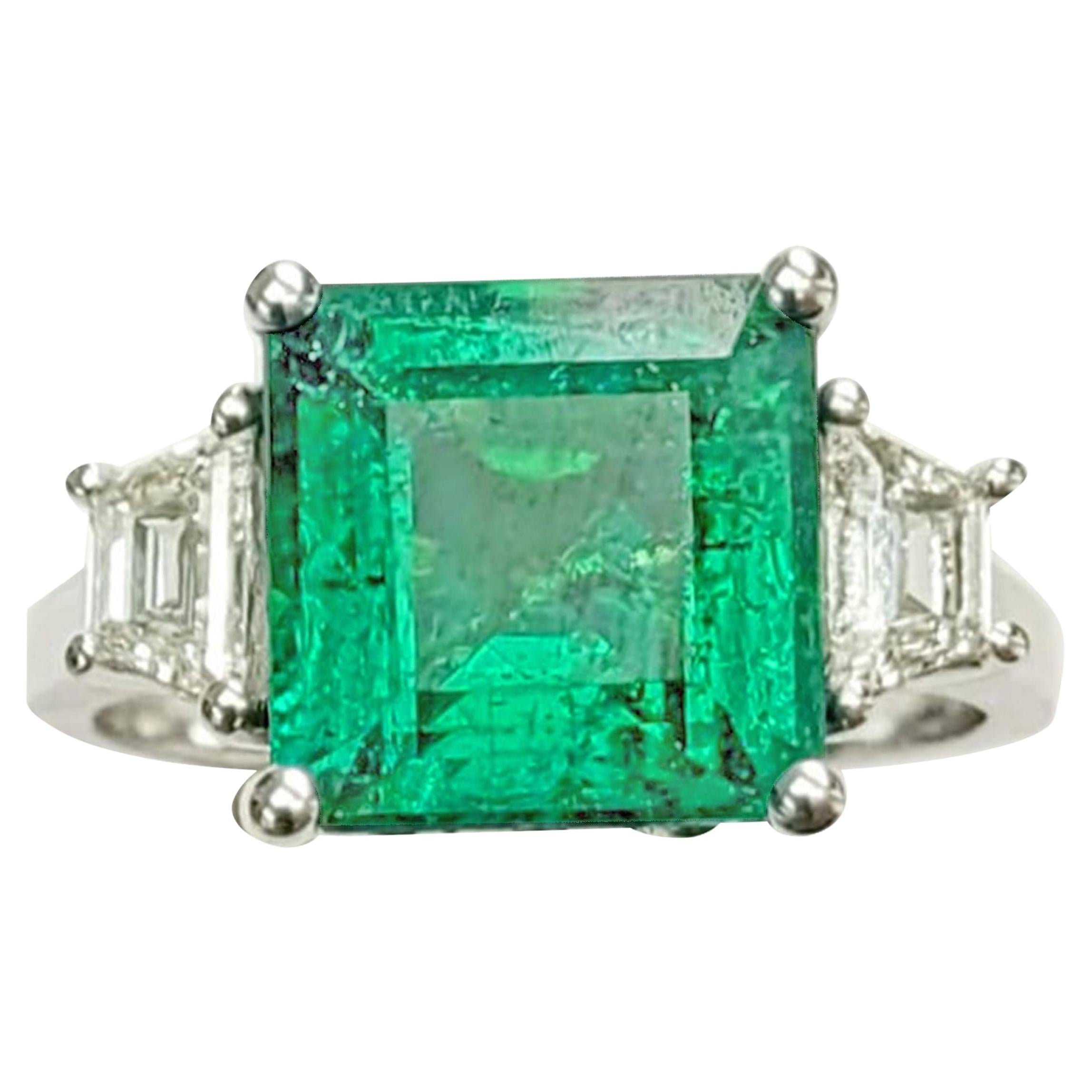 Trapezoid Diamond and Emerald, Cut Emerald 3, Stone Ring ( GIA CRTIFIED)  17766