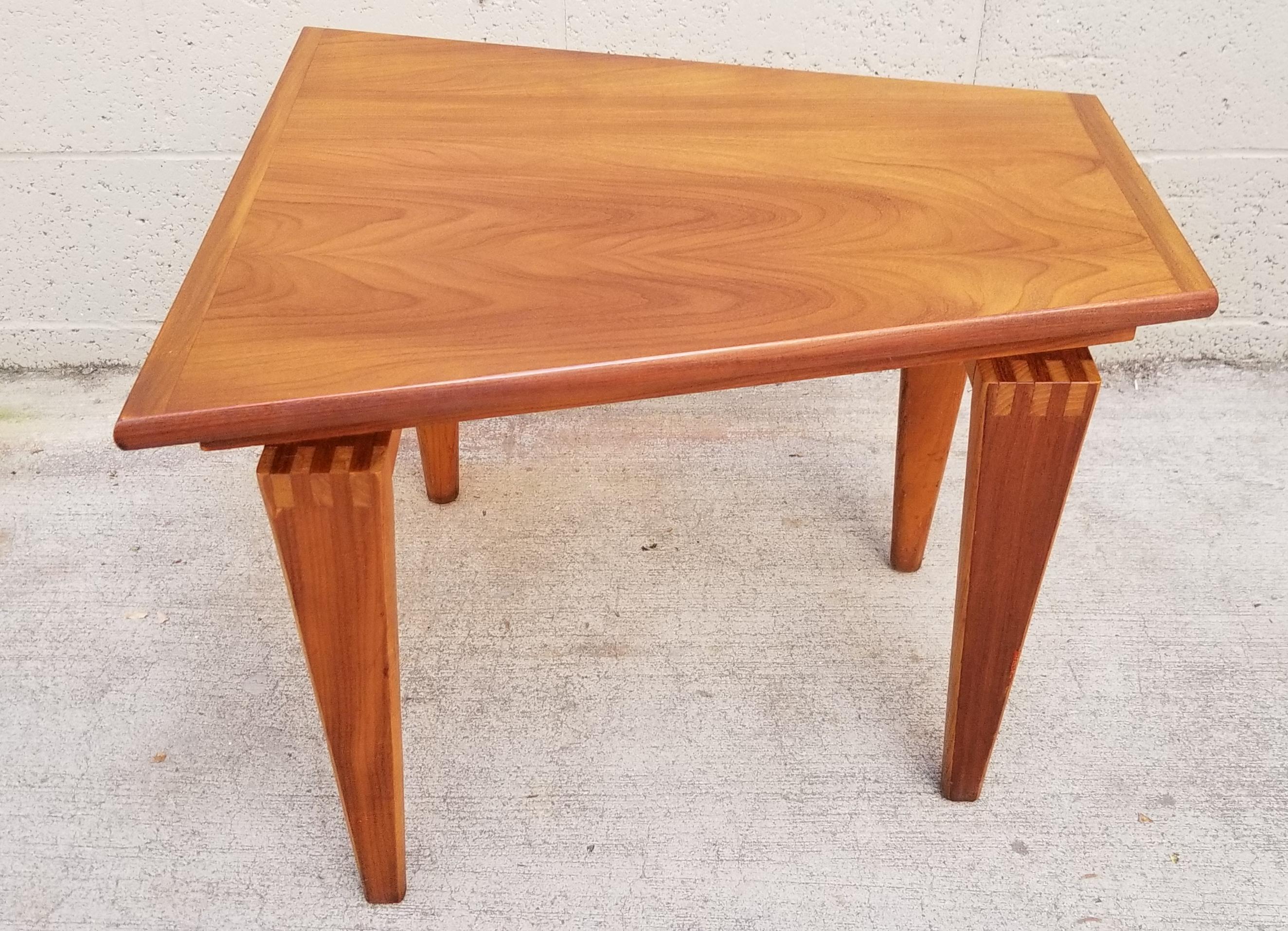 Mid-Century Modern Trapezoid Walnut End Table with Finger Joint Detail For Sale