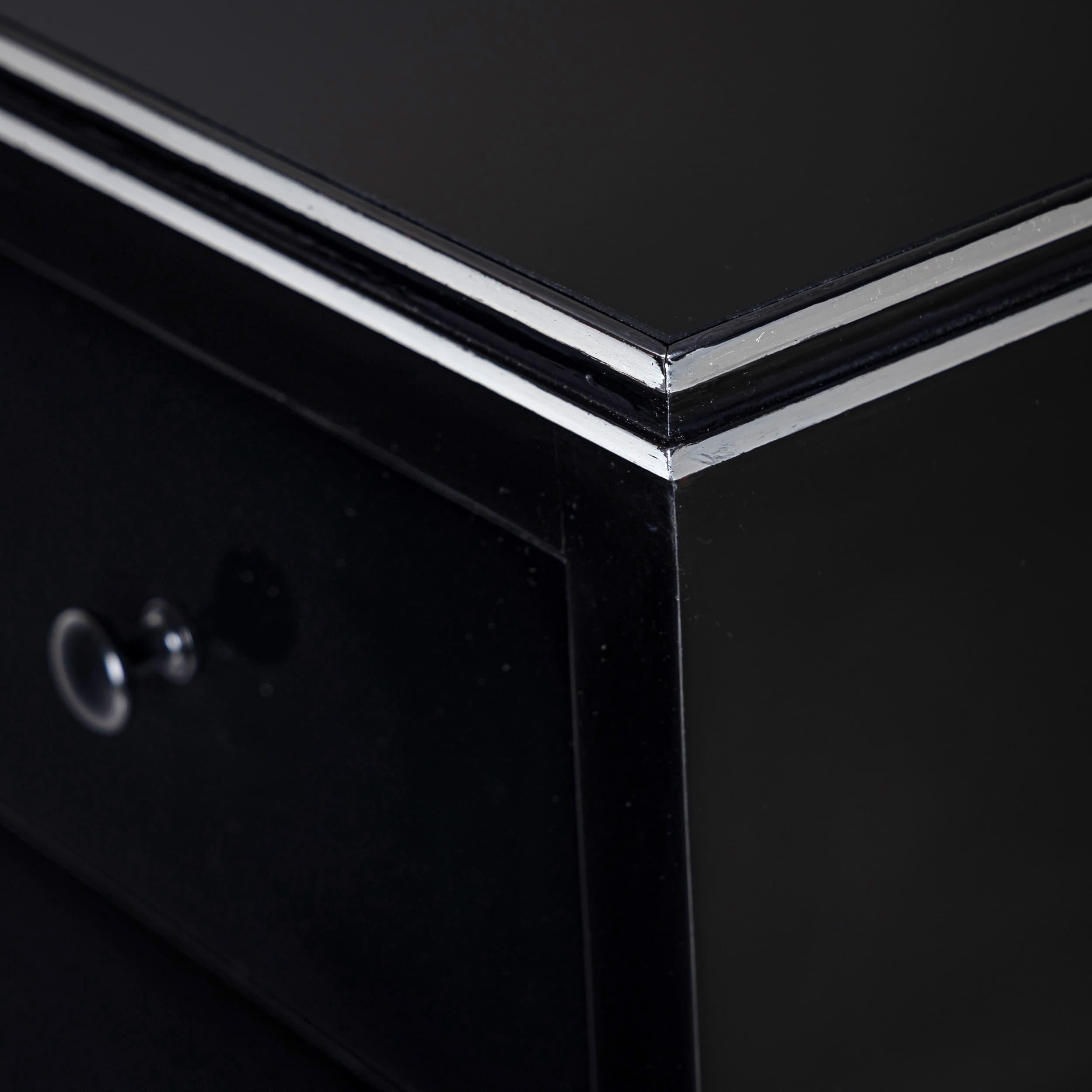 Metallo Commode nero trapezoidale, fine XX secolo in vendita